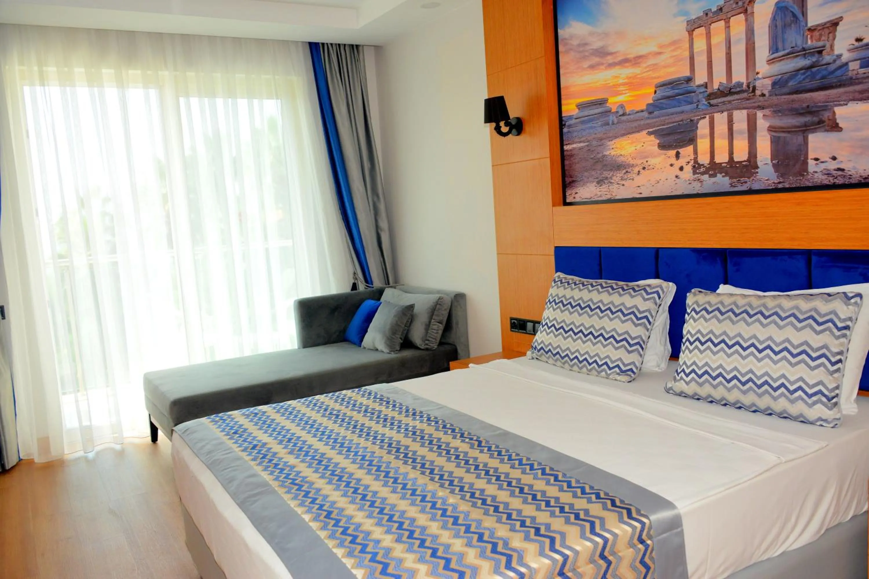 Bedroom, Bed in Sealife Buket Resort & Beach Hotel - Ultra All Inclusive