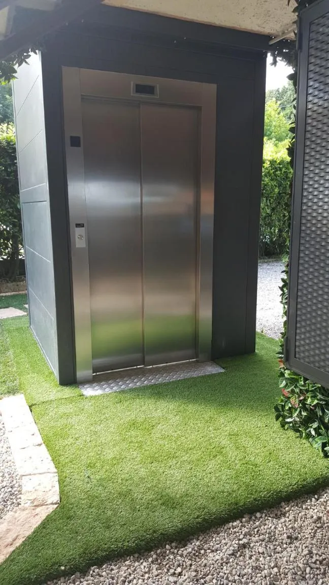 Facade/entrance in Residence Villalsole