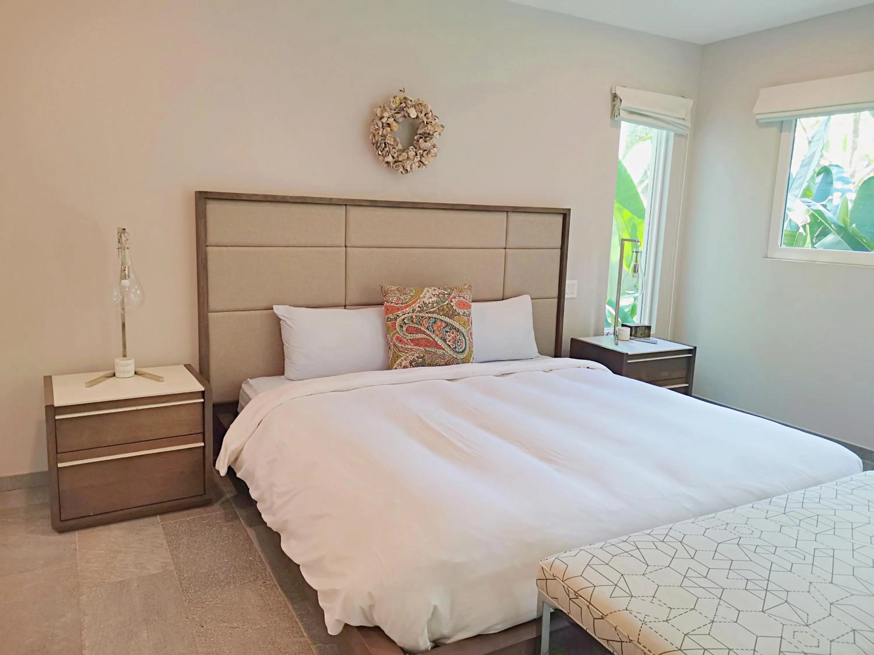 Bed in Elan at Ballena Beach