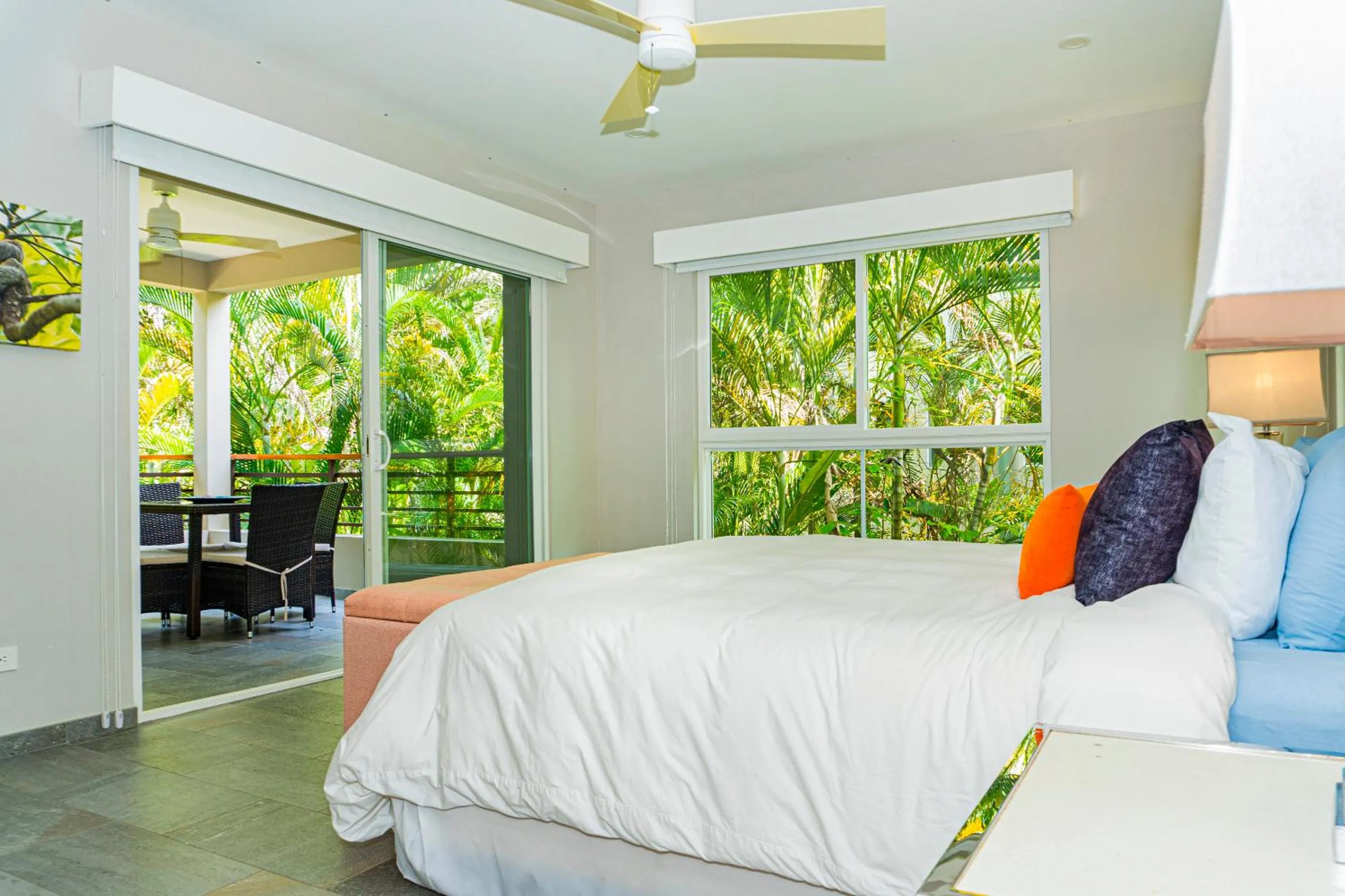 Bed in Elan at Ballena Beach