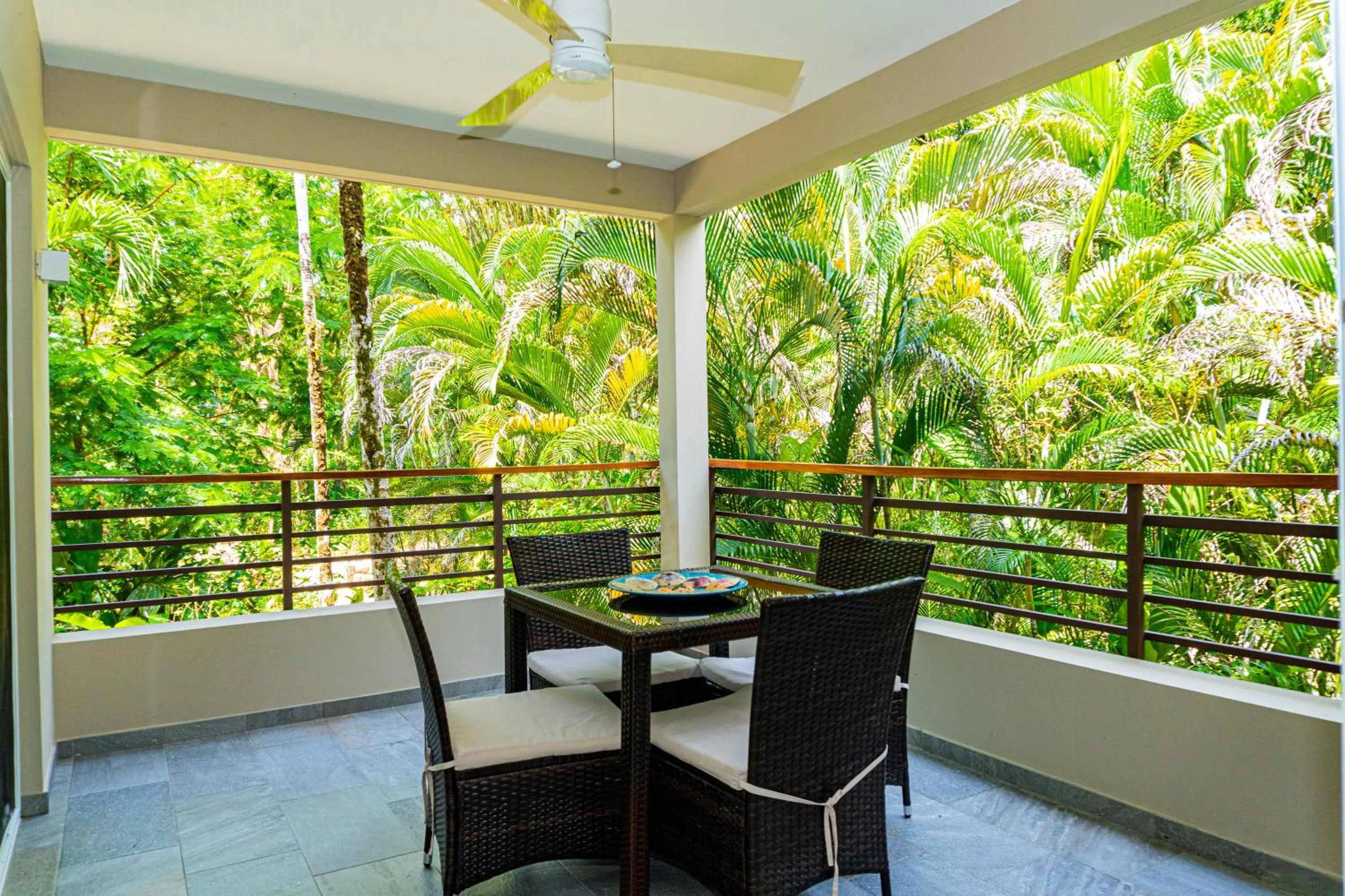 Balcony/Terrace in Elan at Ballena Beach