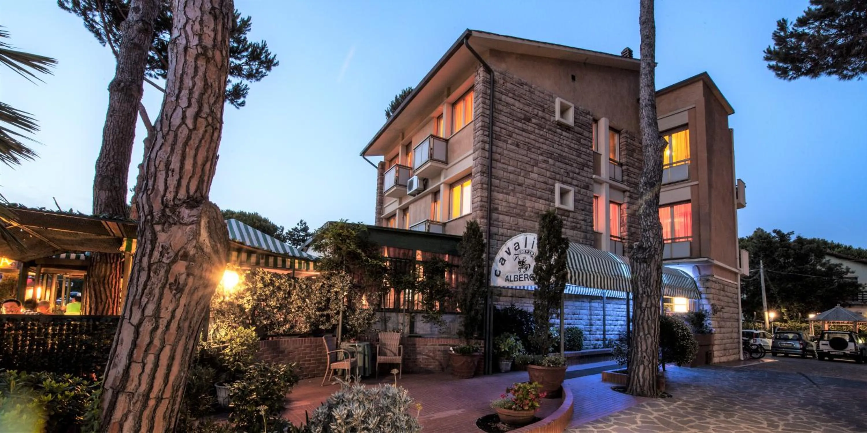 Property building in Hotel Il Cavaliere Nero