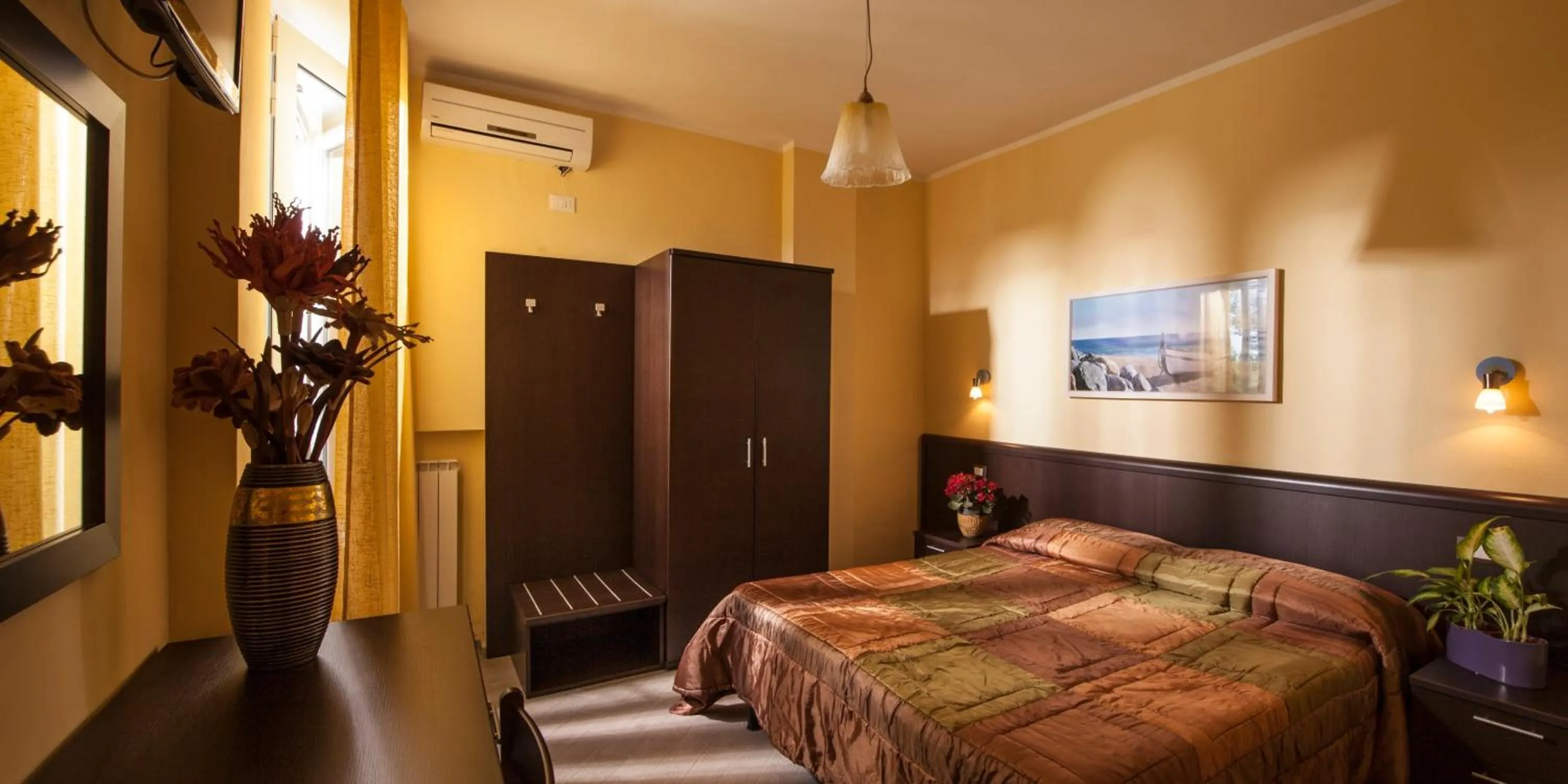 Bedroom, Bed in Hotel Il Cavaliere Nero