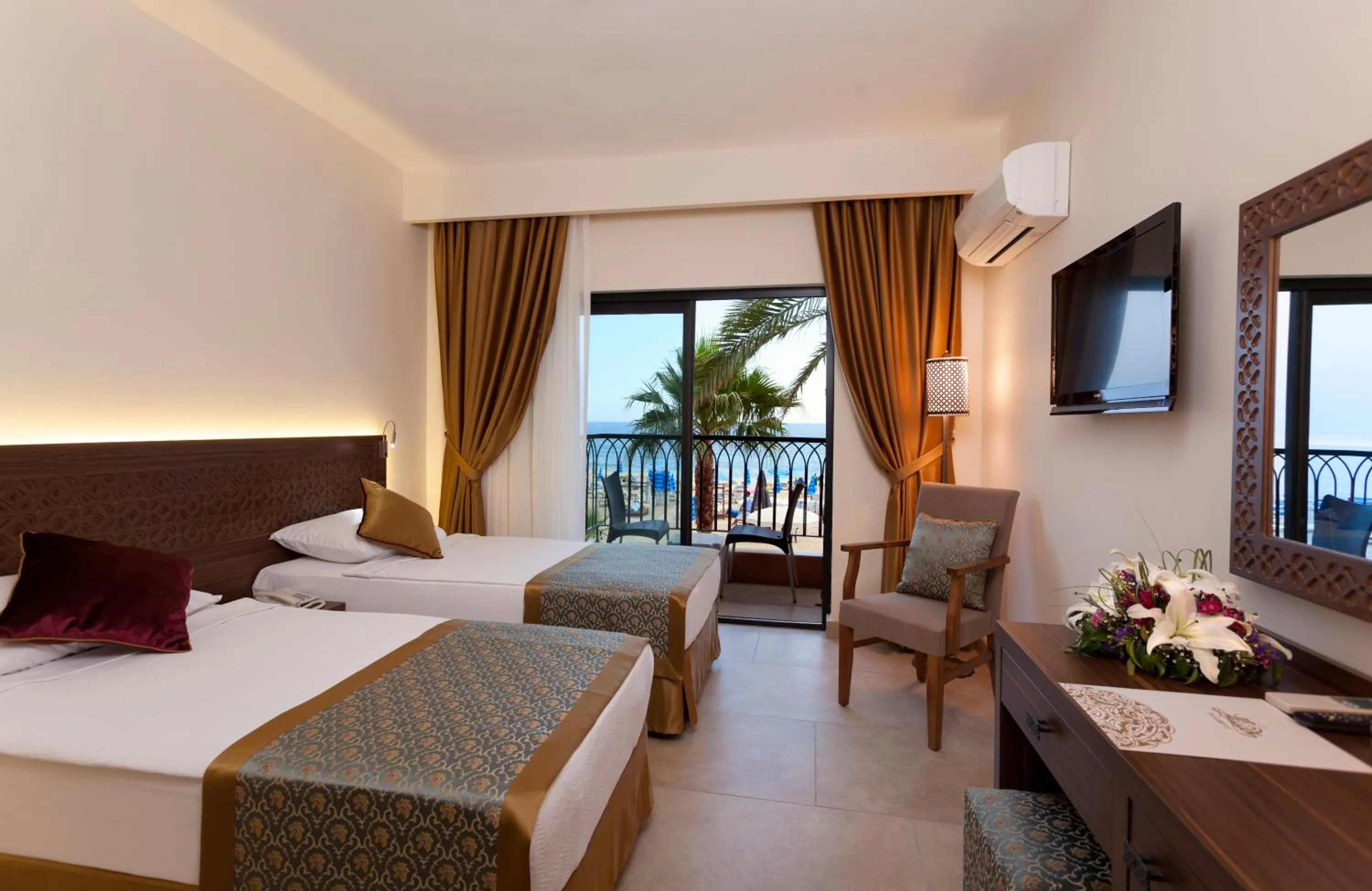 Photo of the whole room, Bed in Alaaddin Beach Hotel - Adult Only