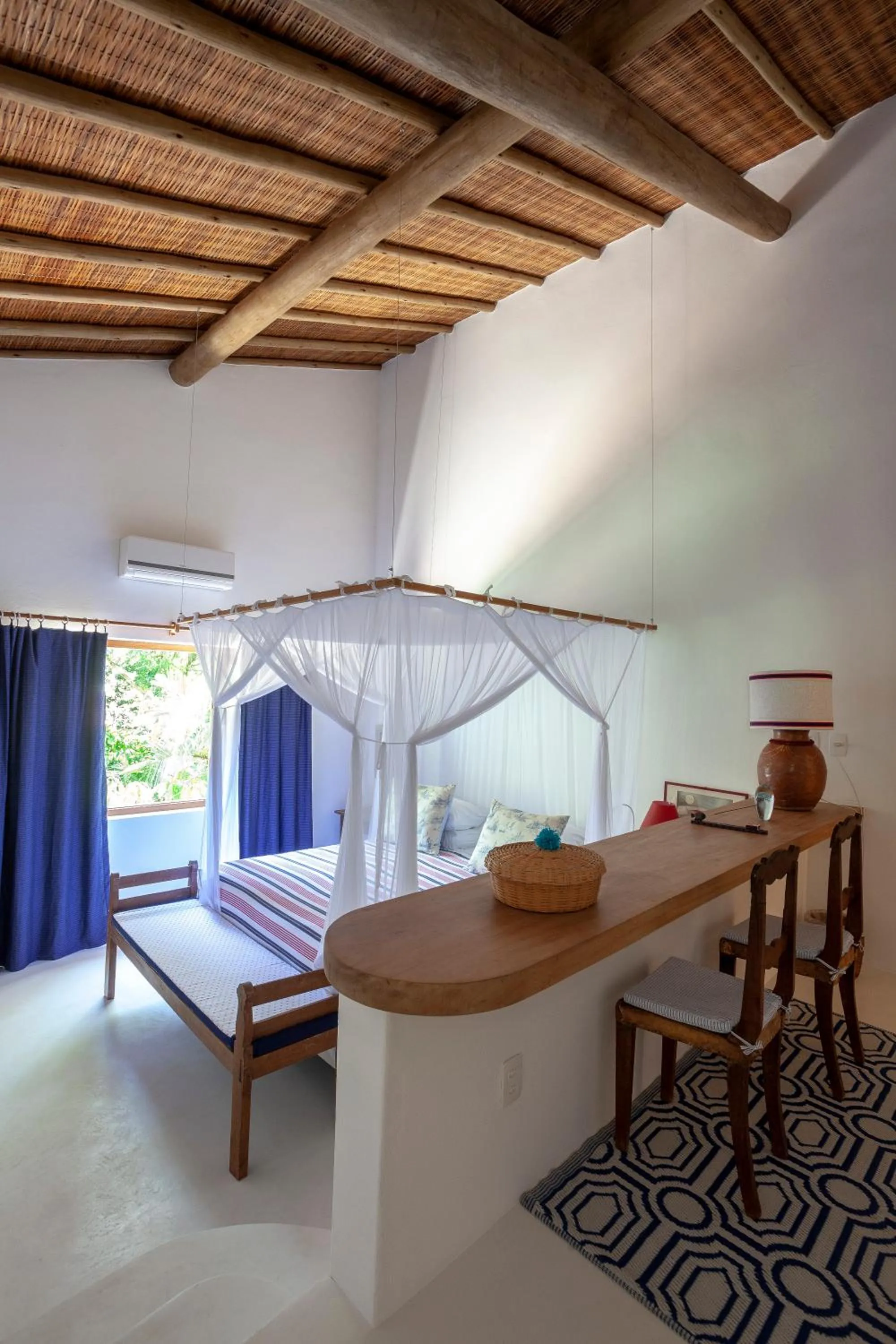 Bed in Etnia Casa Hotel