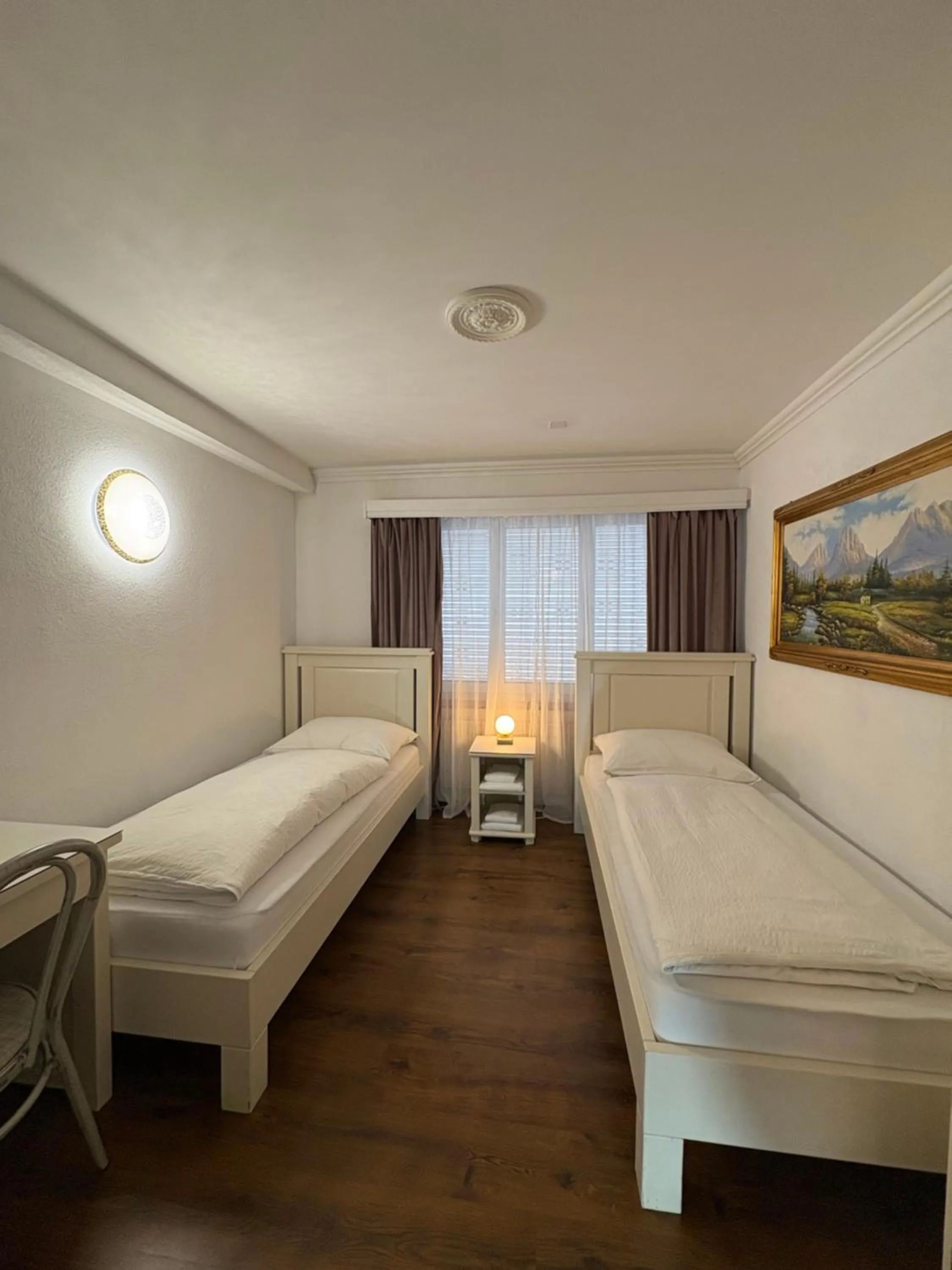 Photo of the whole room, Bed in Esos Hotel Quelle