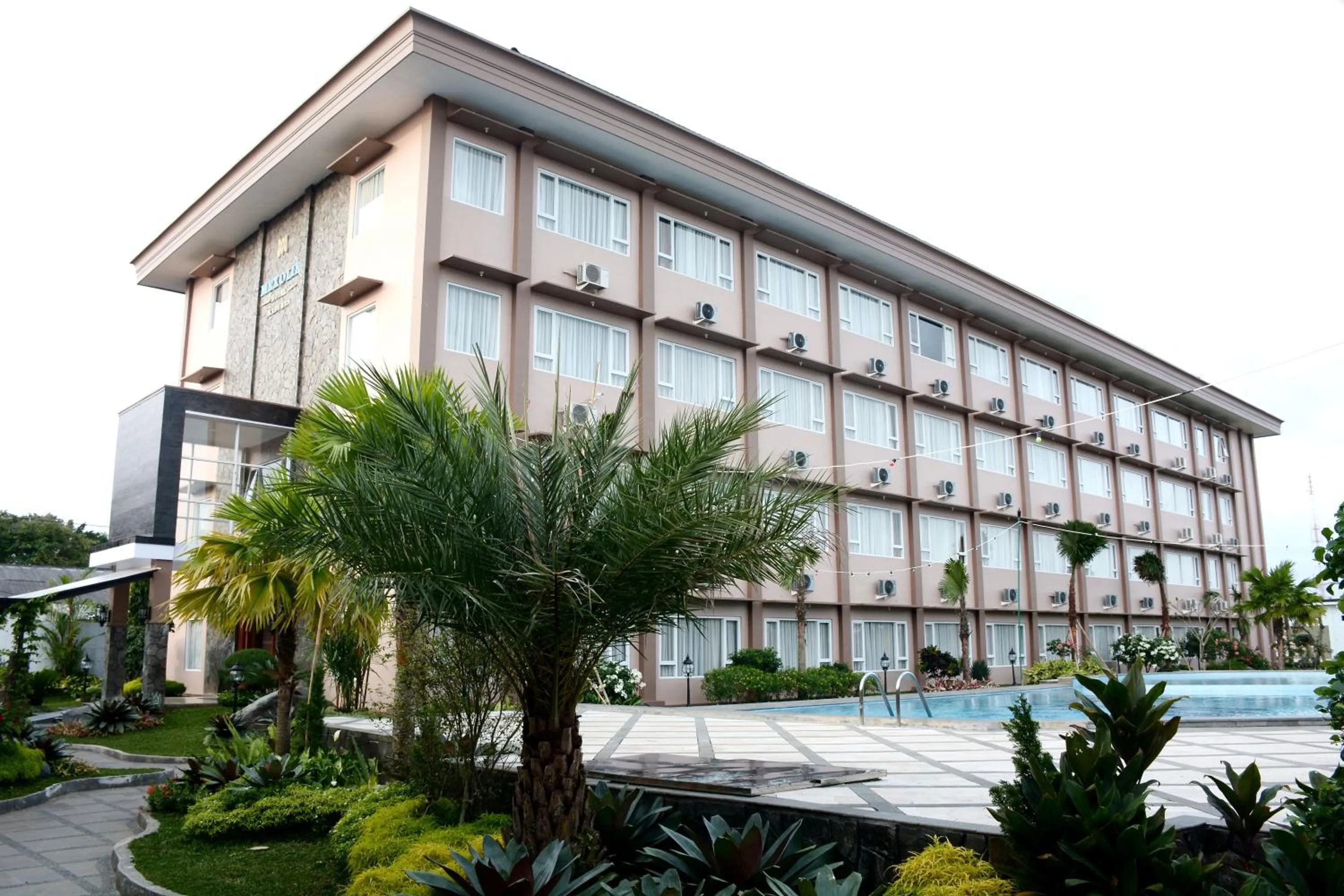 Property building in Mexolie Hotel