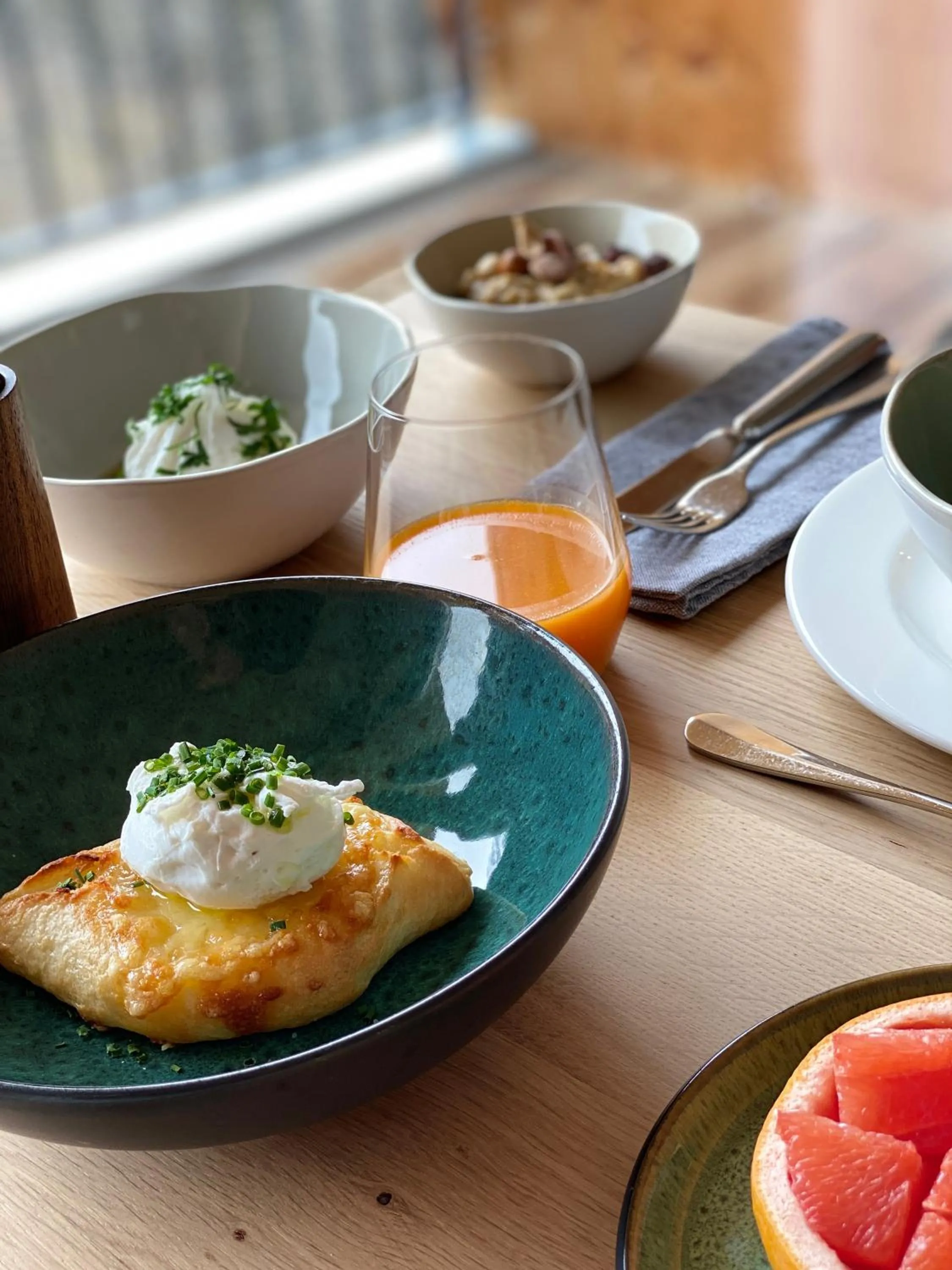 Food and drinks in Hotel Arnica Scuol - Adults Only