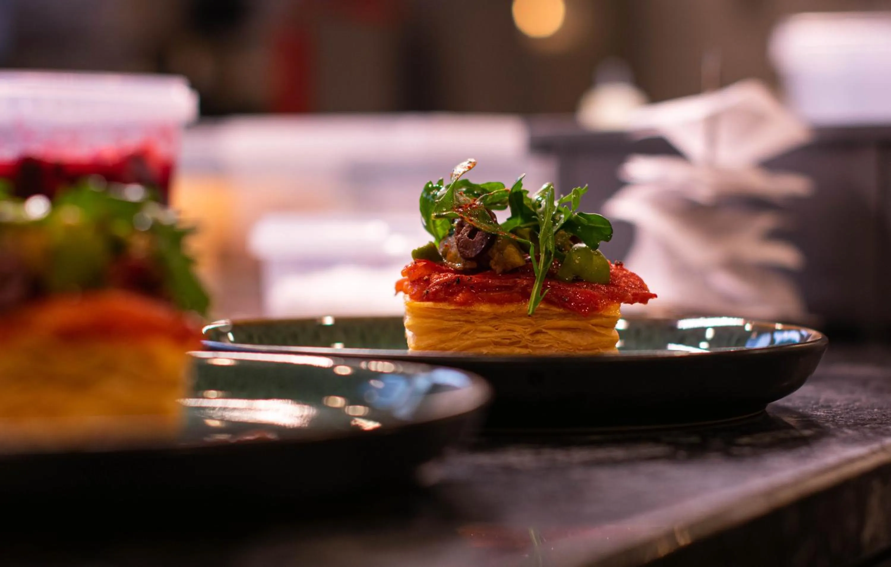 Food and drinks in Hotel Arnica Scuol - Adults Only