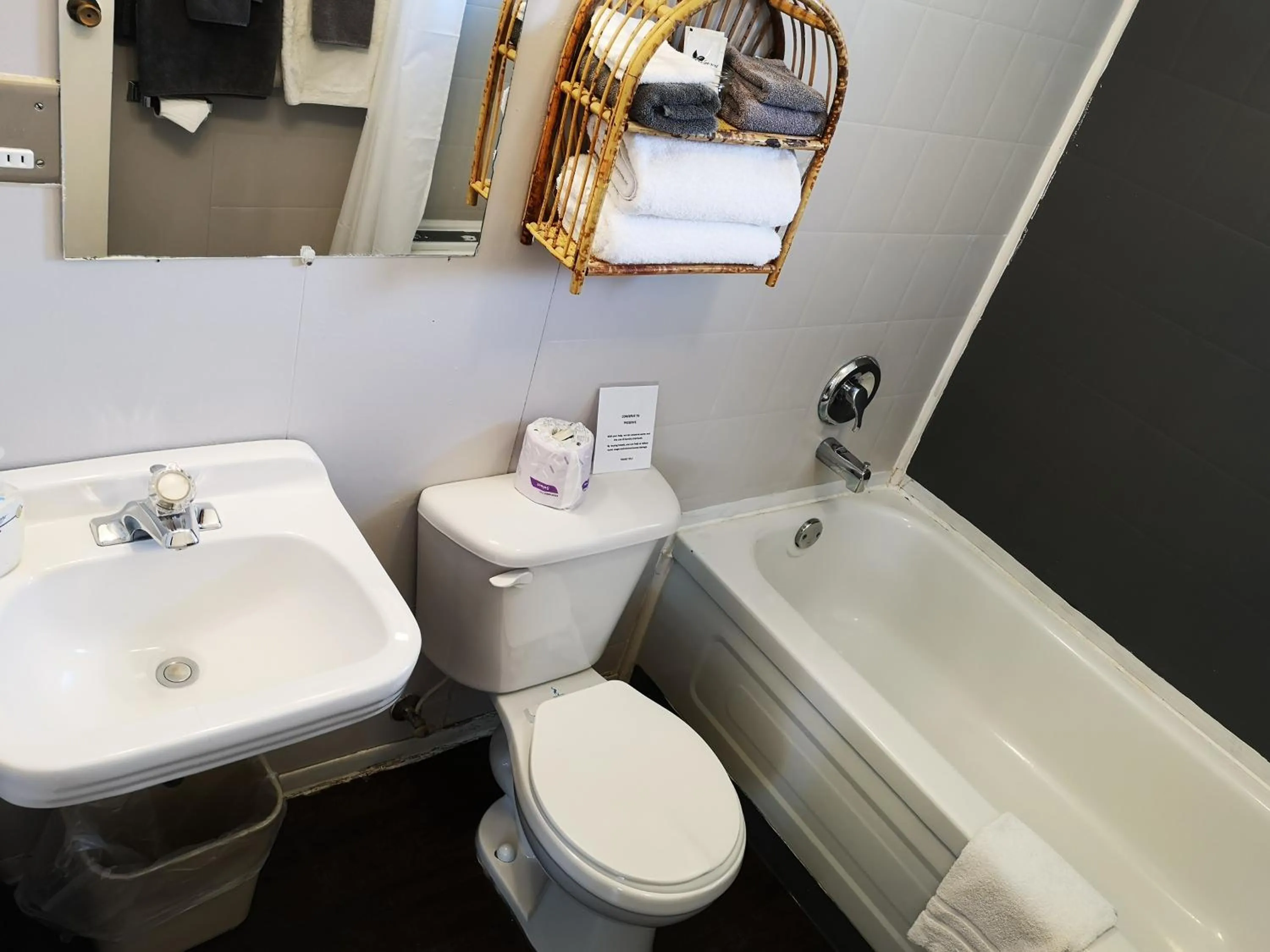 Toilet in Overlook Inn & Cabins