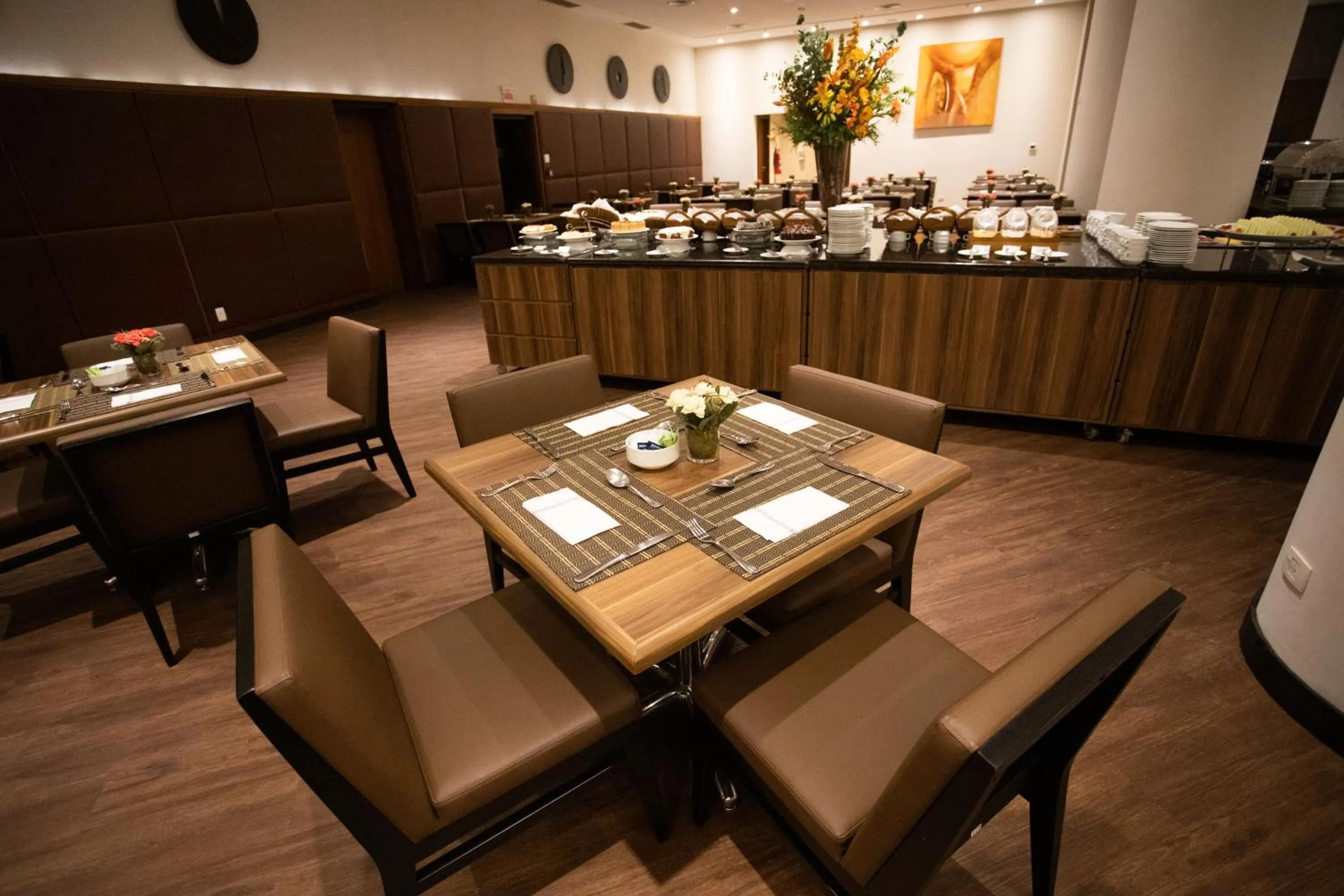 Restaurant/places to eat in Bourbon Convention Hotel Joinville