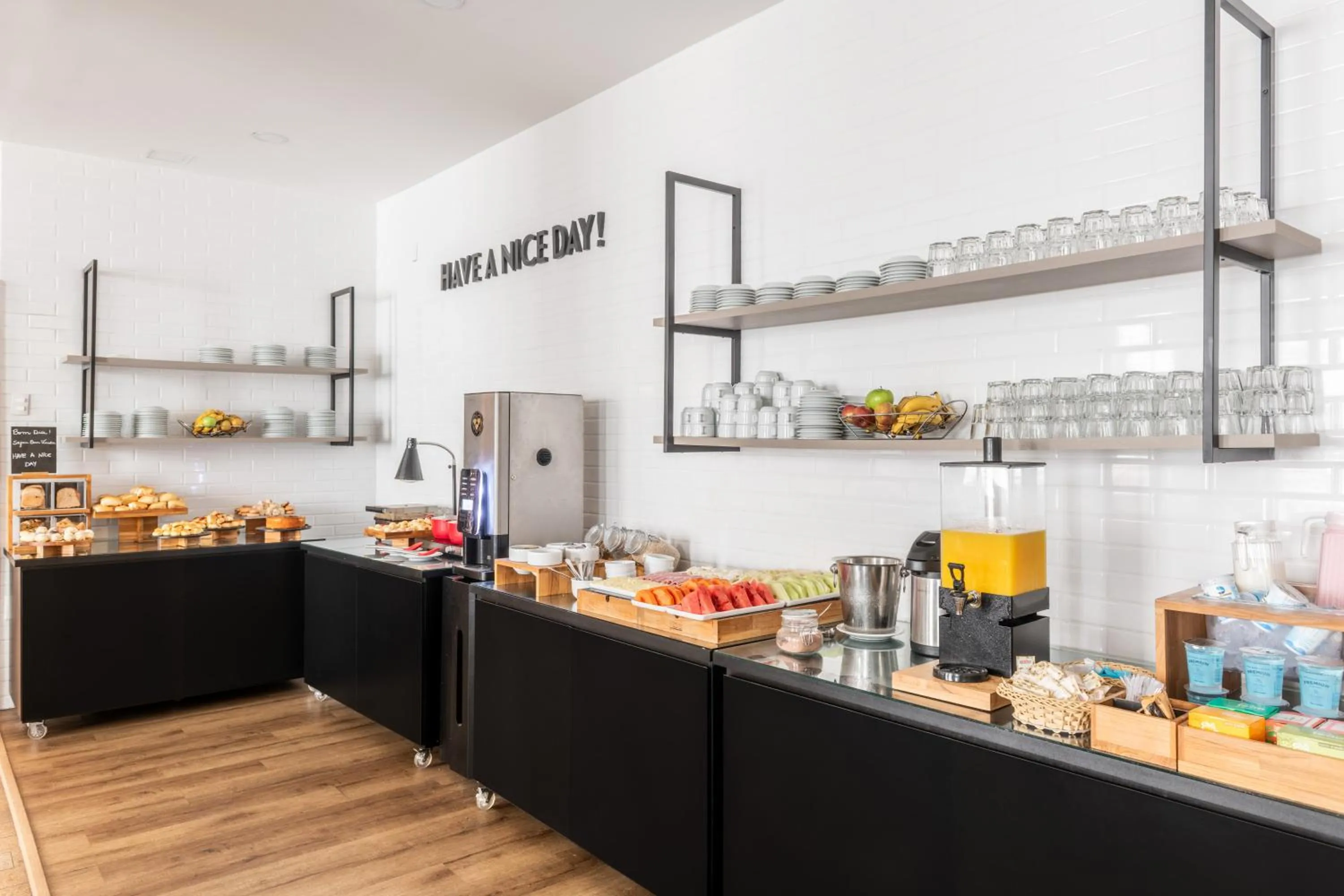 Breakfast in DELPLAZA Timbiras São Paulo