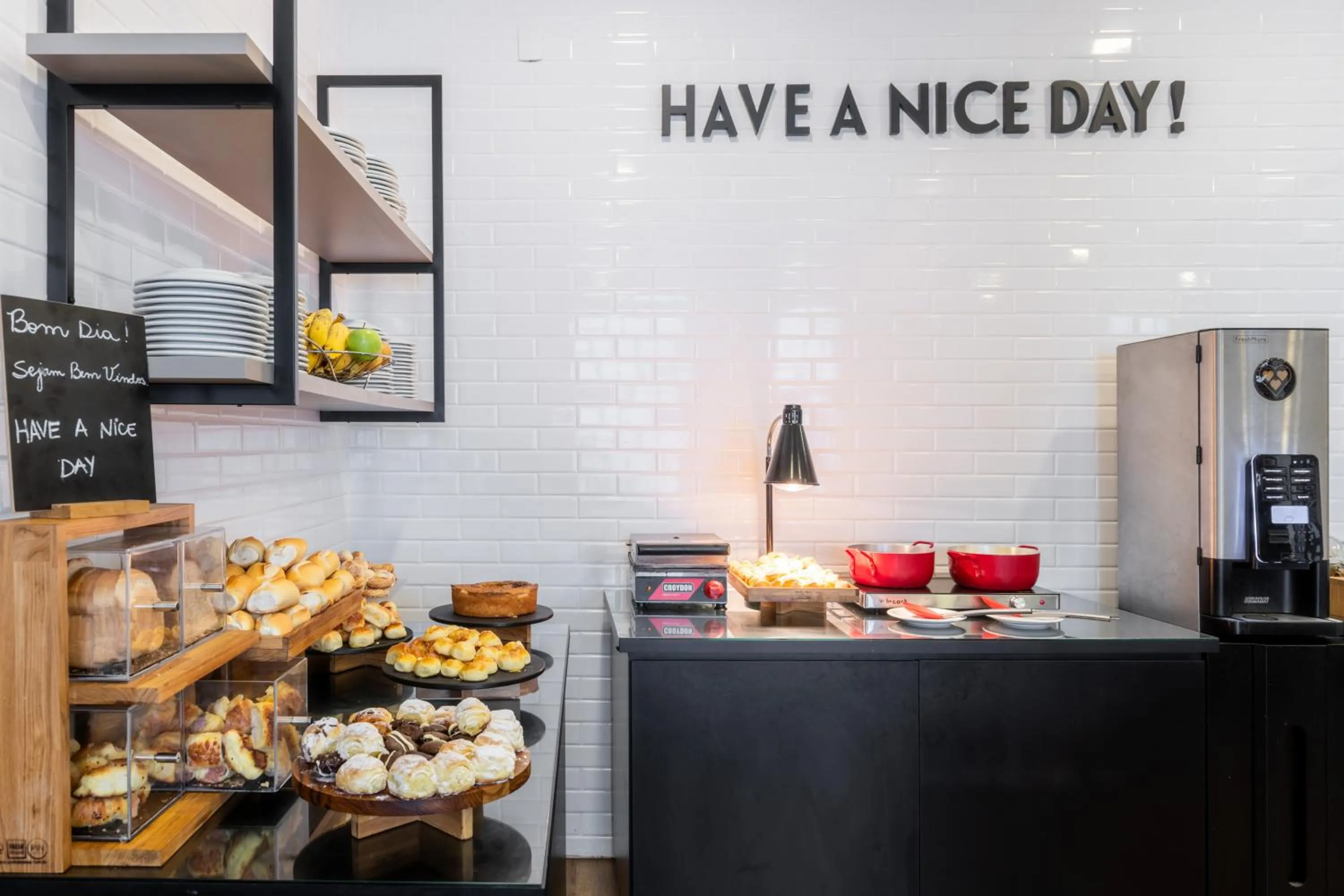 Breakfast in DELPLAZA Timbiras São Paulo
