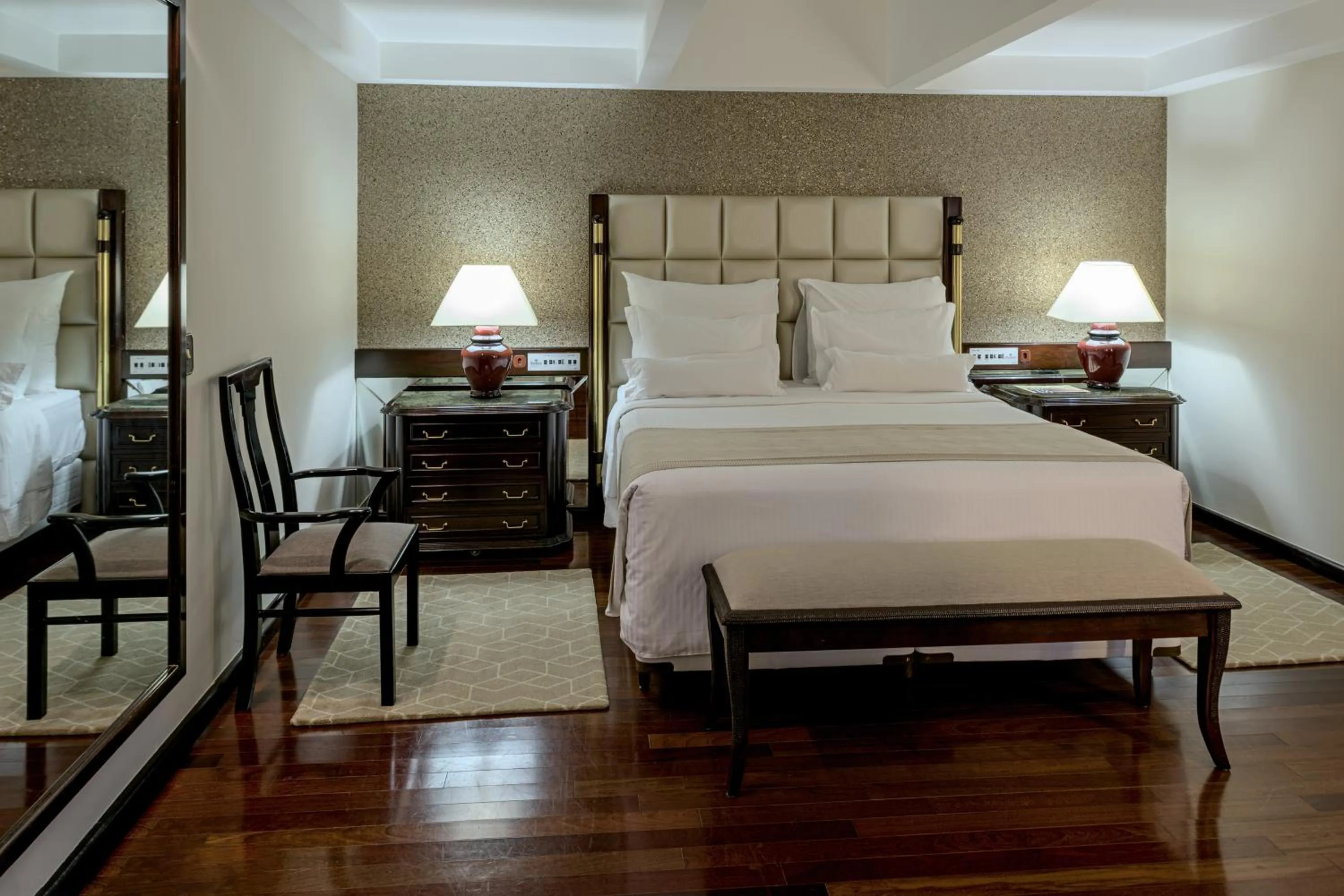 Photo of the whole room, Bed in Bourbon Hotel & Suites Curitiba