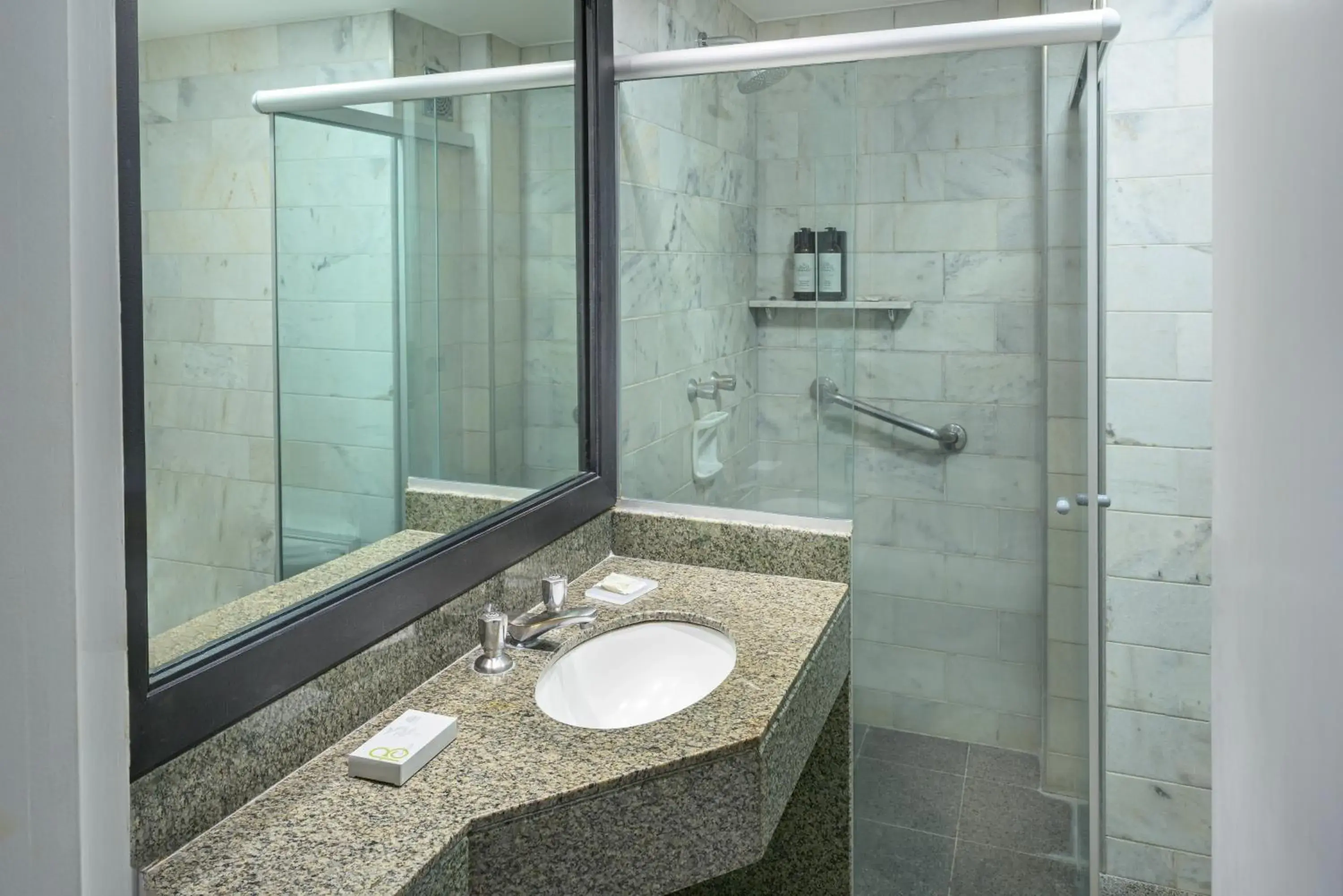 Superior com Cama de Casal - single occupancy in Bourbon Hotel & Suites Curitiba Superior com Cama de Casal - single occupancy in Bourbon Hotel & Suites Curitiba