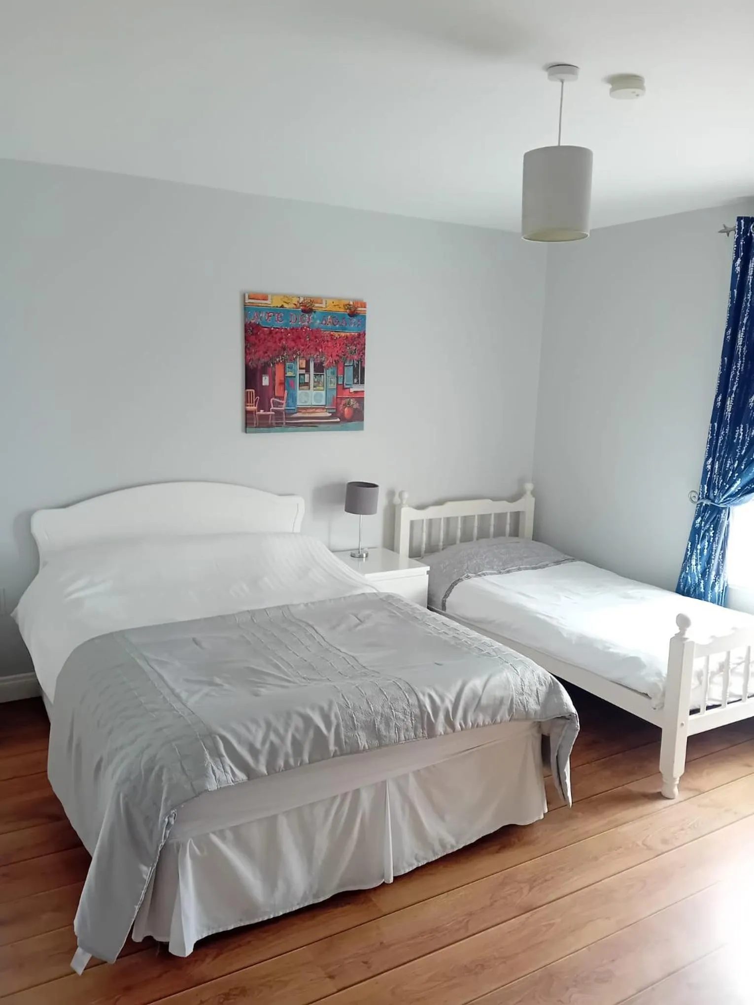 Bed in An Charraig Ban on the wild Atlantic way F94WT02