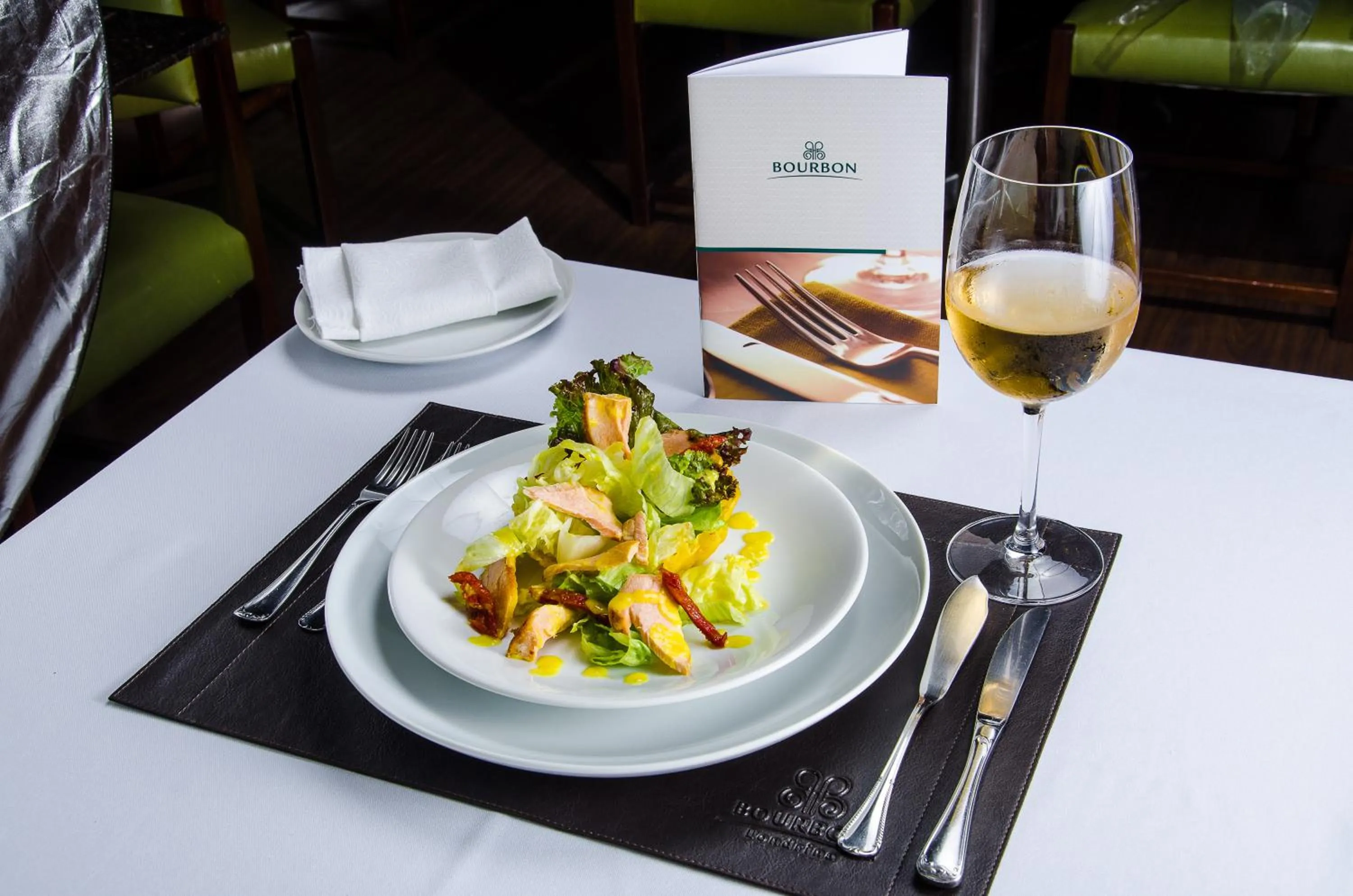 Restaurant/places to eat in Bourbon Londrina Hotel