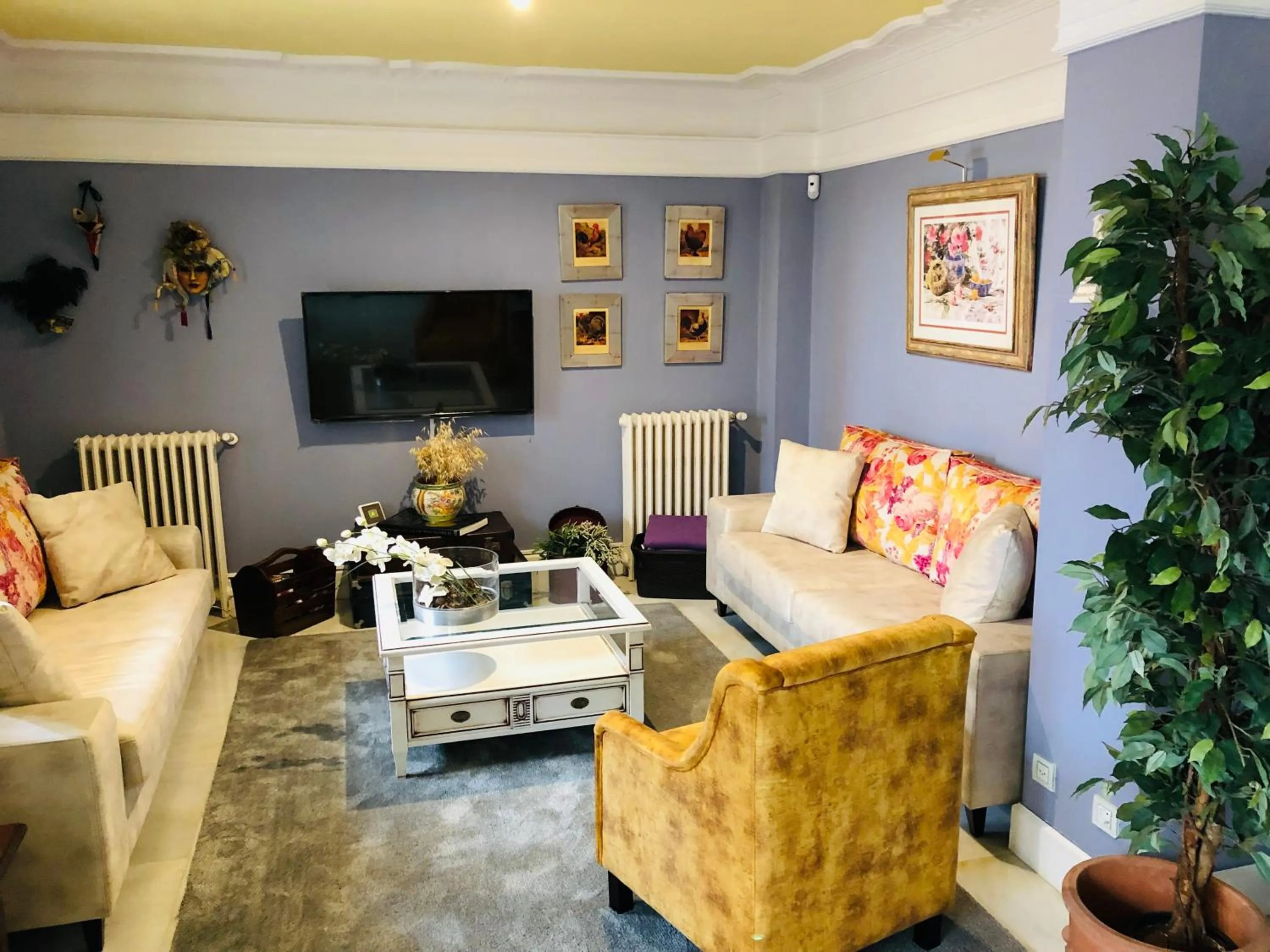 Communal lounge/ TV room in Marina de Campios