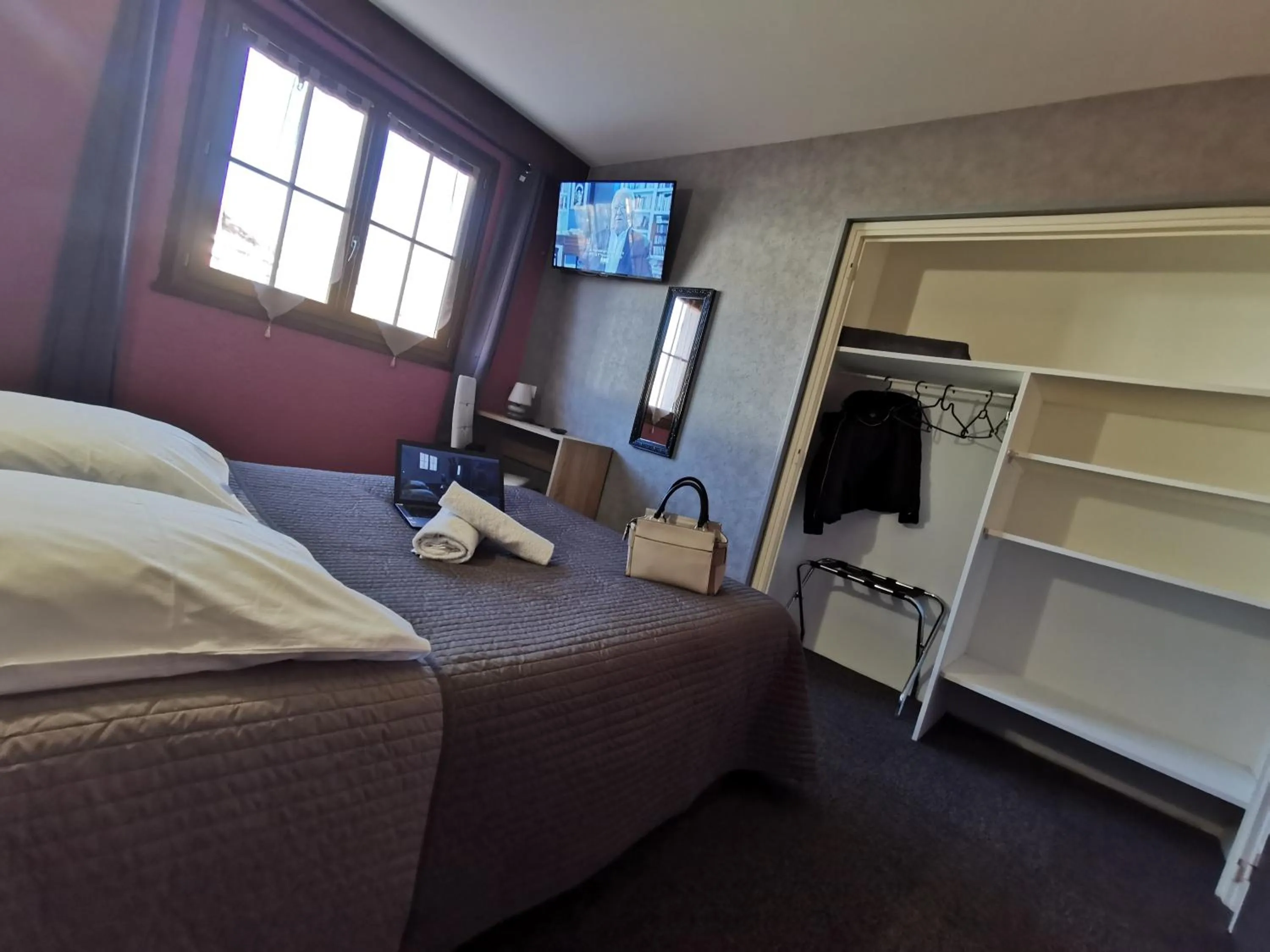 Photo of the whole room, Bed in La Vieille Ferme