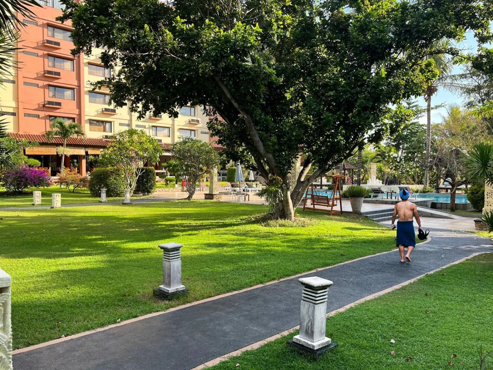 Garden view in The Jayakarta Suites Komodo Flores
