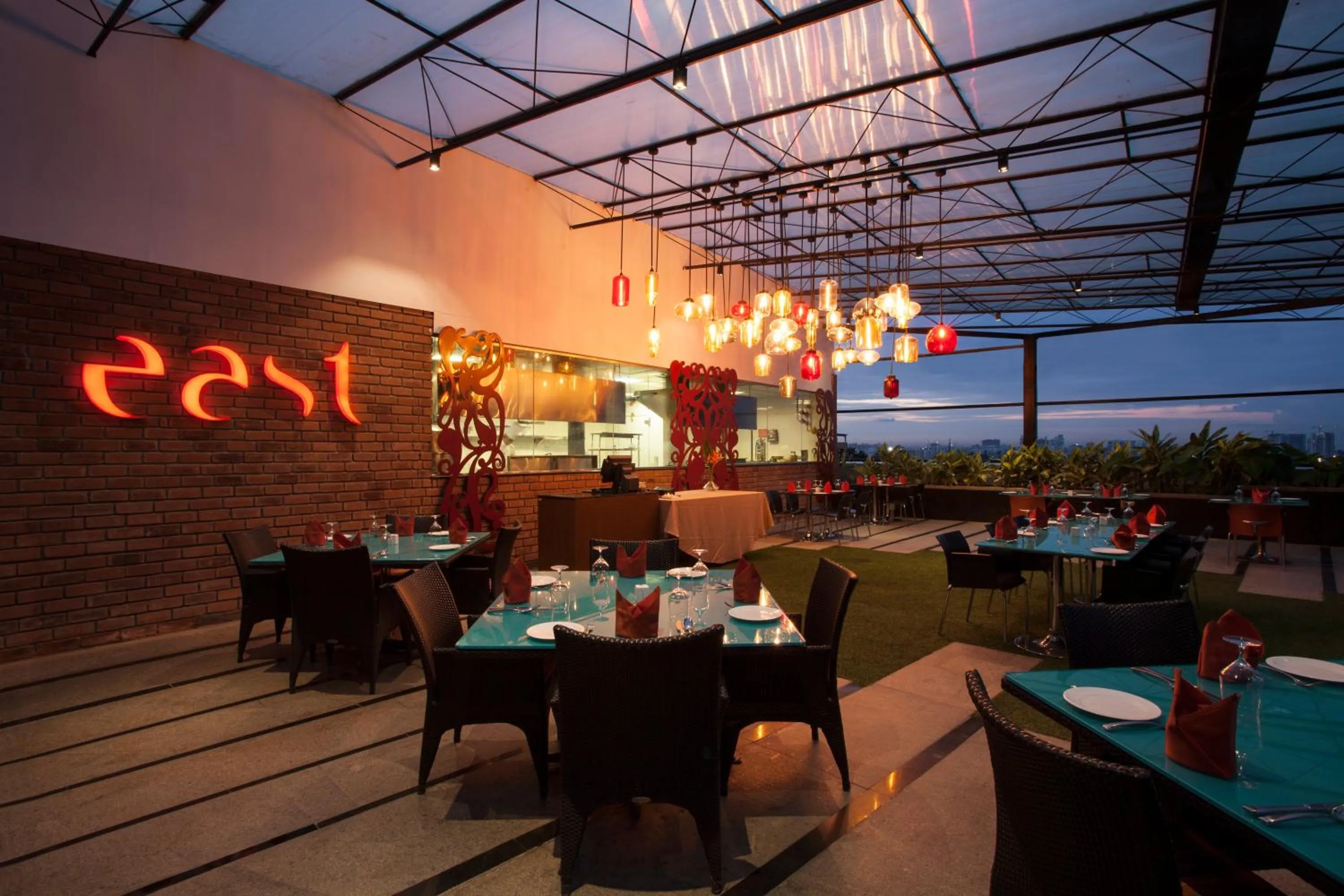 Restaurant/places to eat in The Oterra