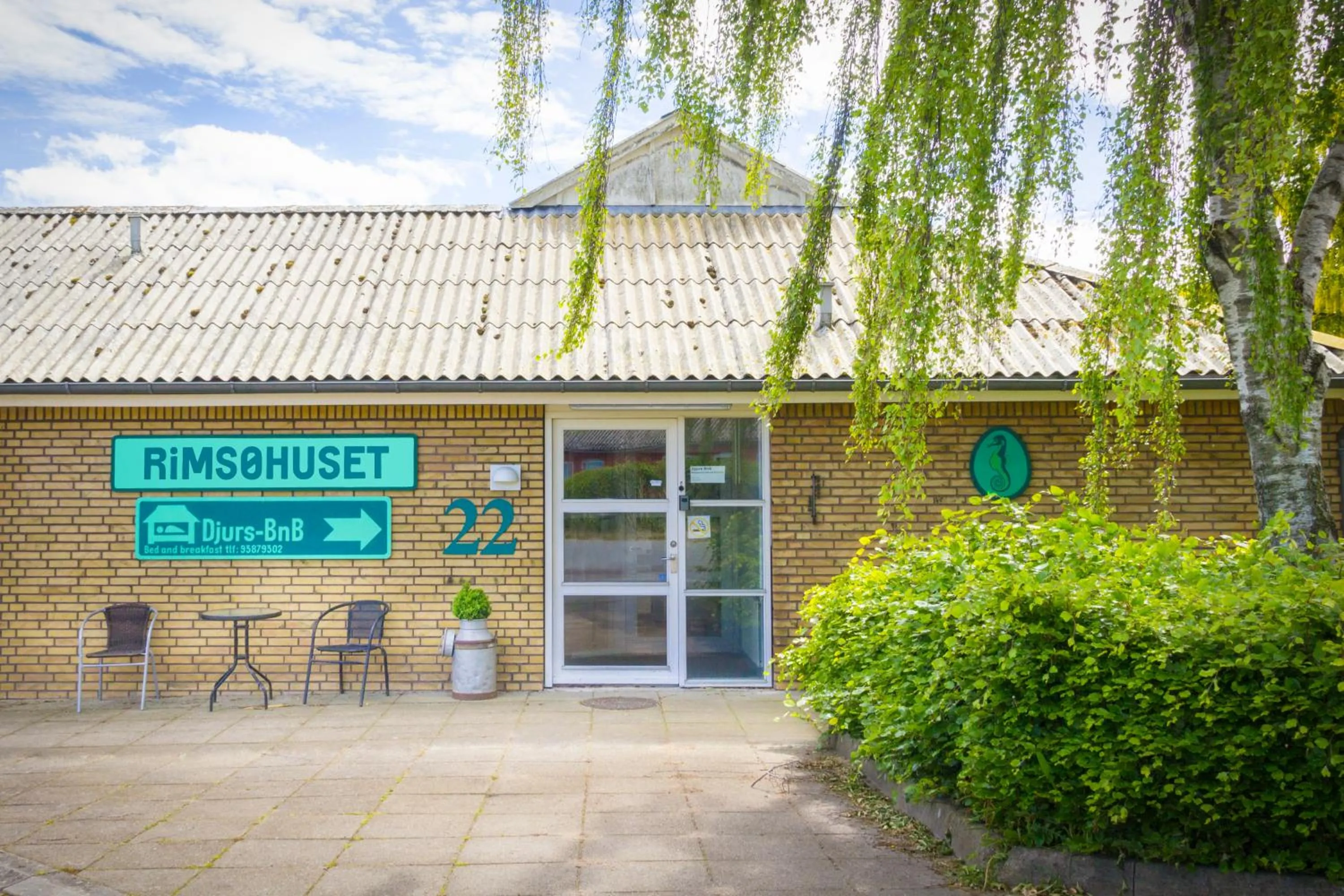 Facade/entrance in Djurs-BnB - Rimsøhuset