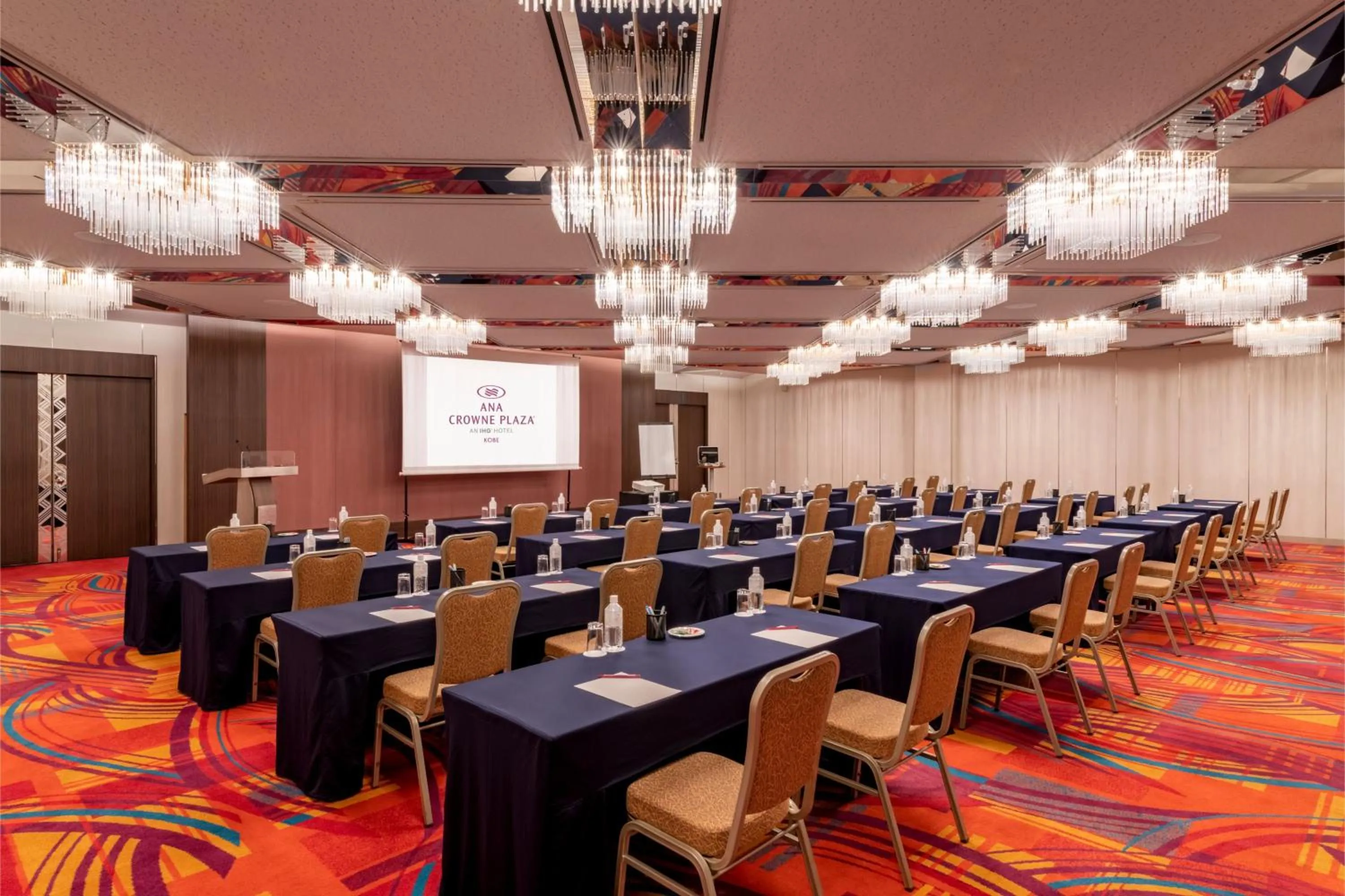 Meeting/conference room in ANA Crowne Plaza Kobe by IHG