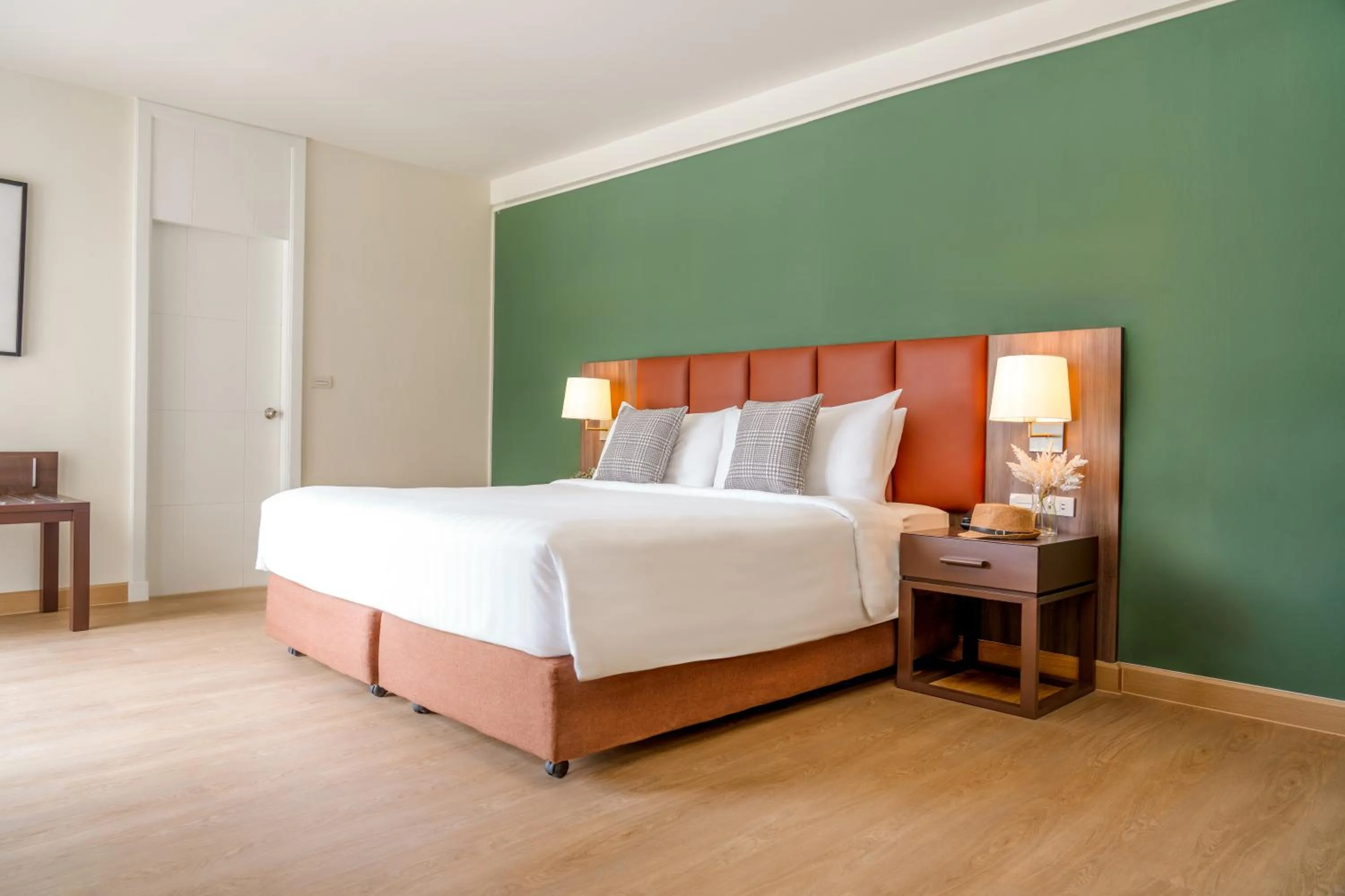 Bed in The Legacy Hotel Nana Sukhumvit, Aspira Collection