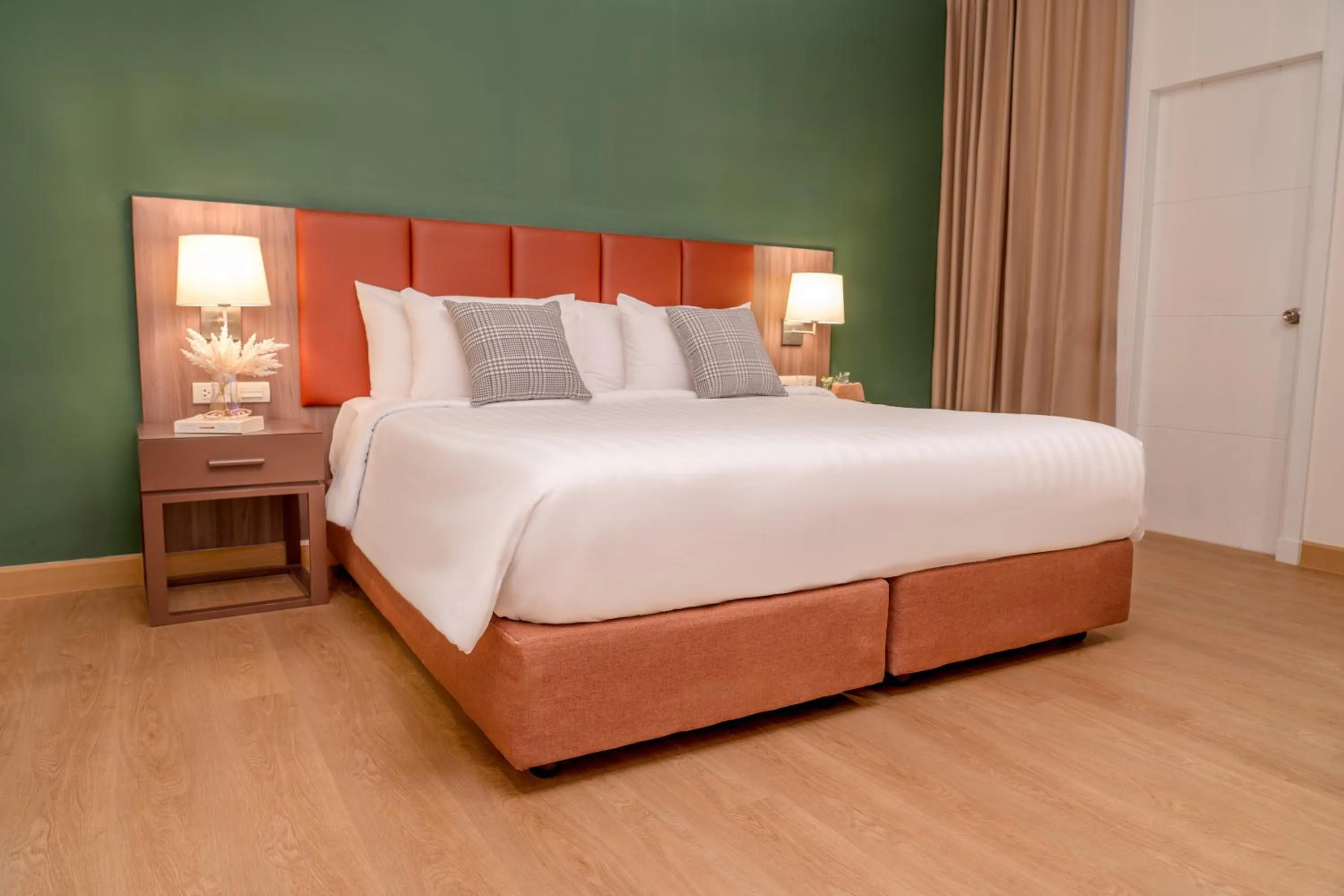 Bed in The Legacy Hotel Nana Sukhumvit, Aspira Collection