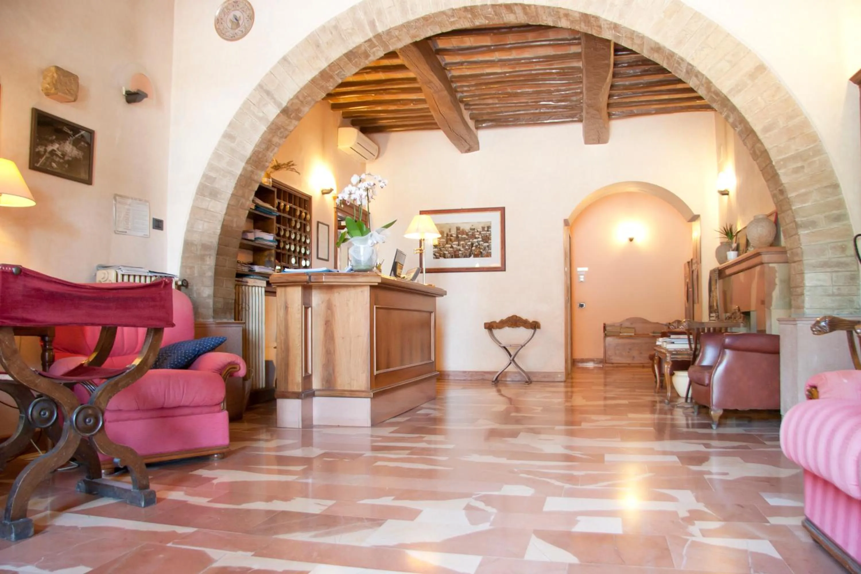 Lobby or reception in Hotel Porziuncola