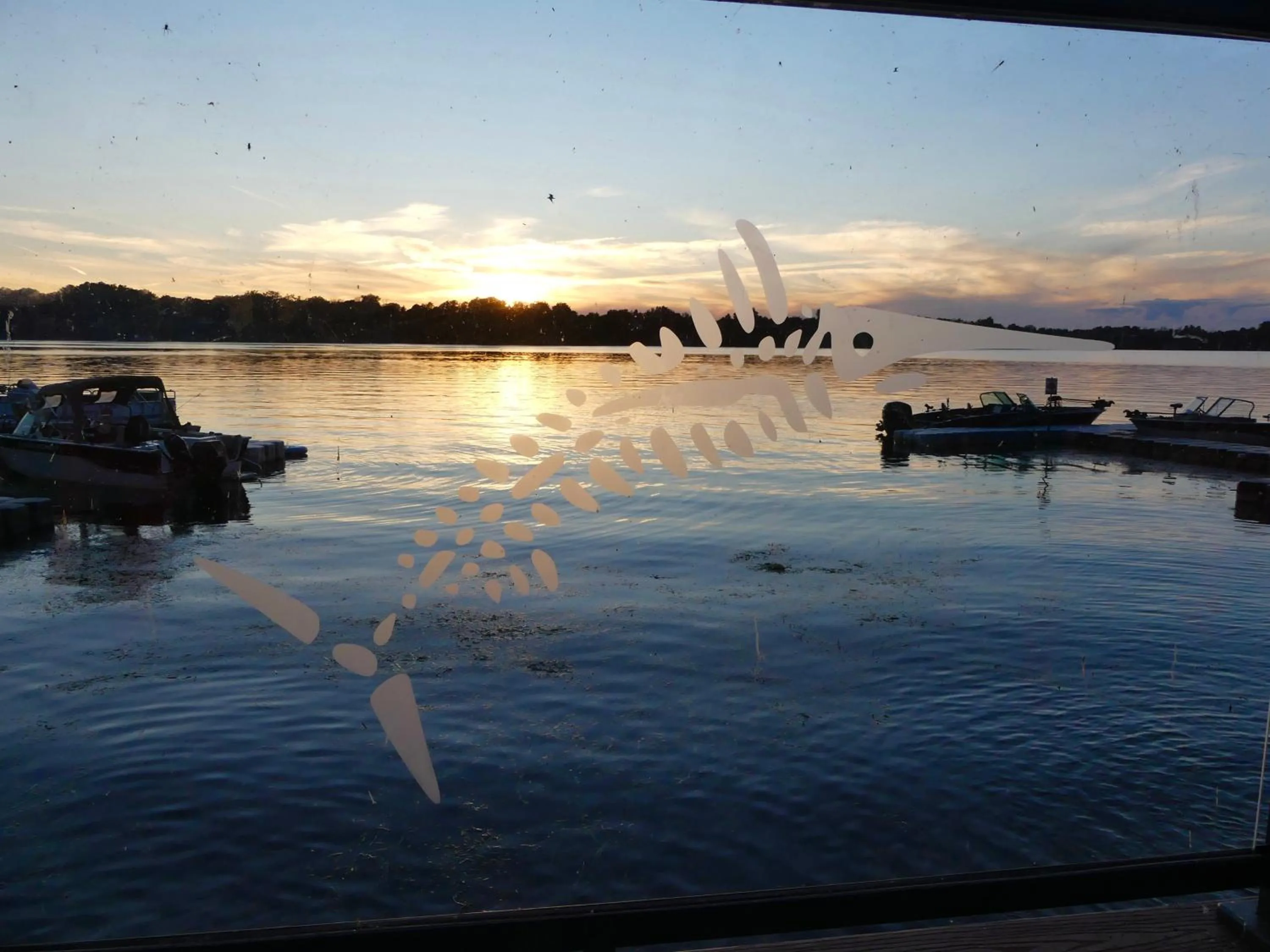 Lake view in Merland Park Cottages and Motel