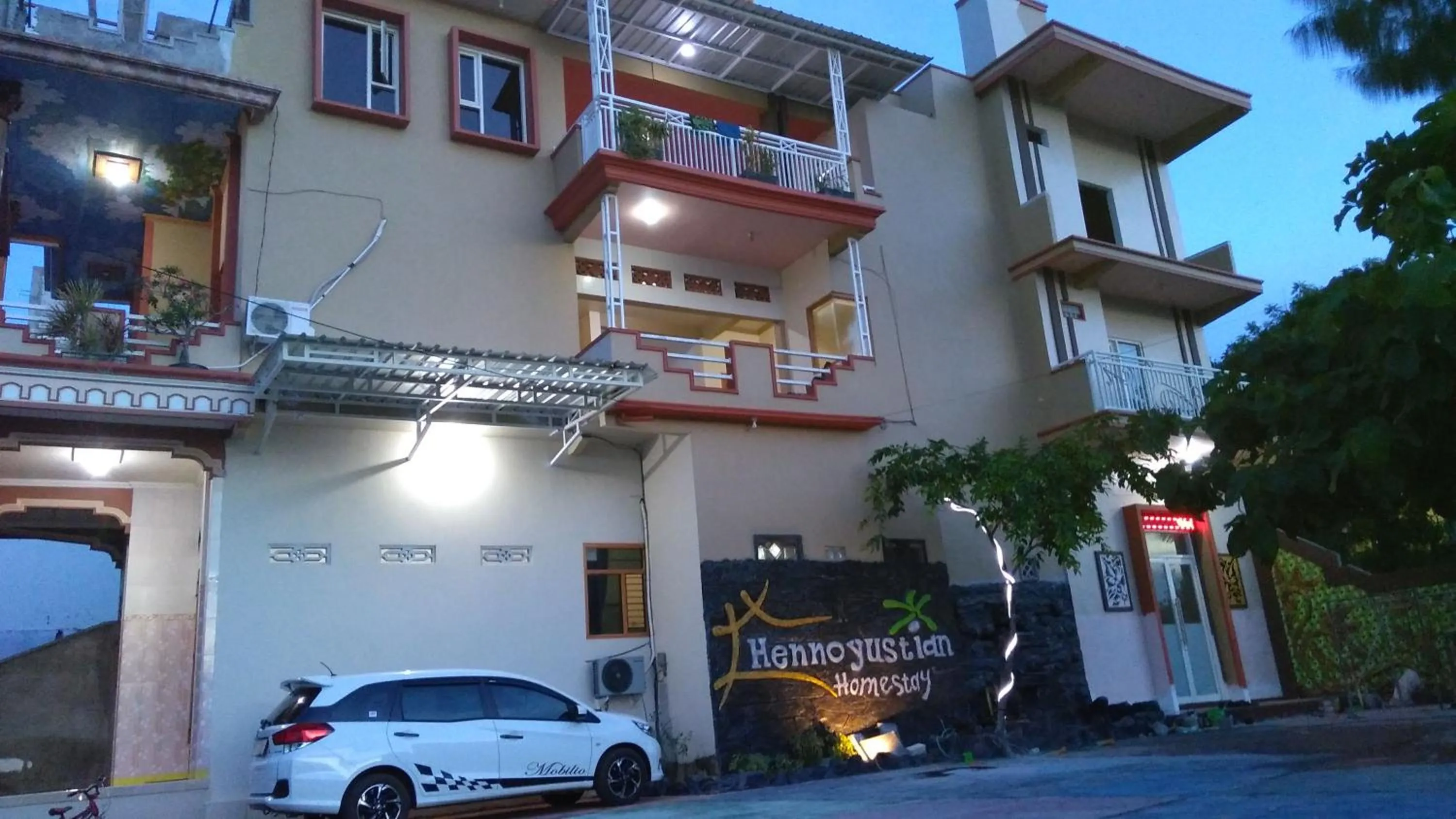 Hennoyustian Homestay