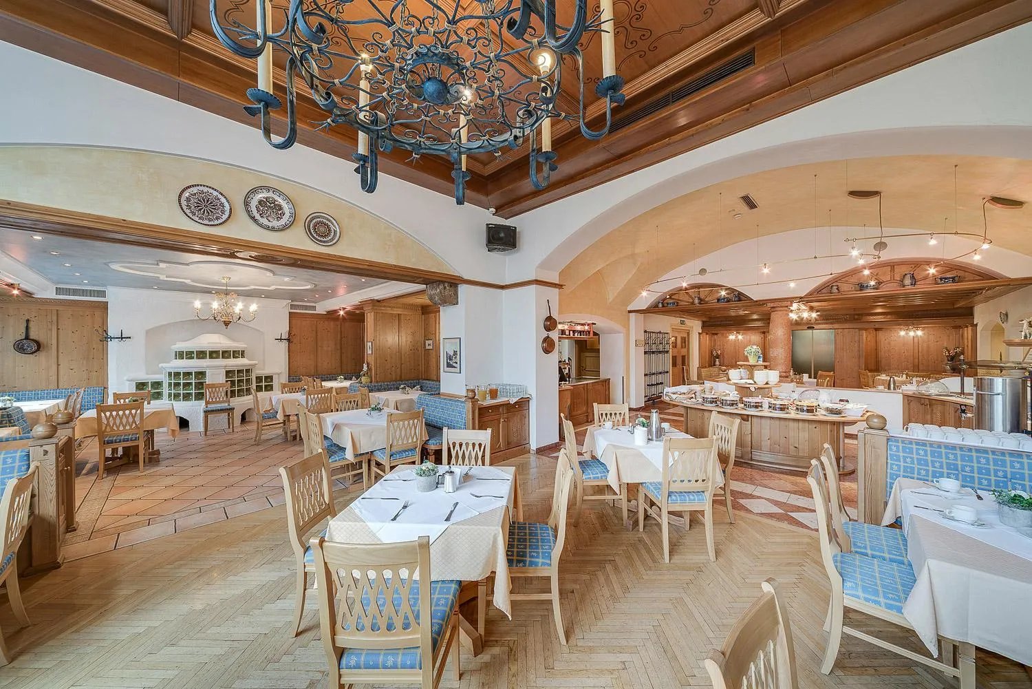 Restaurant/places to eat in Gasthof Hotel Hauslwirt