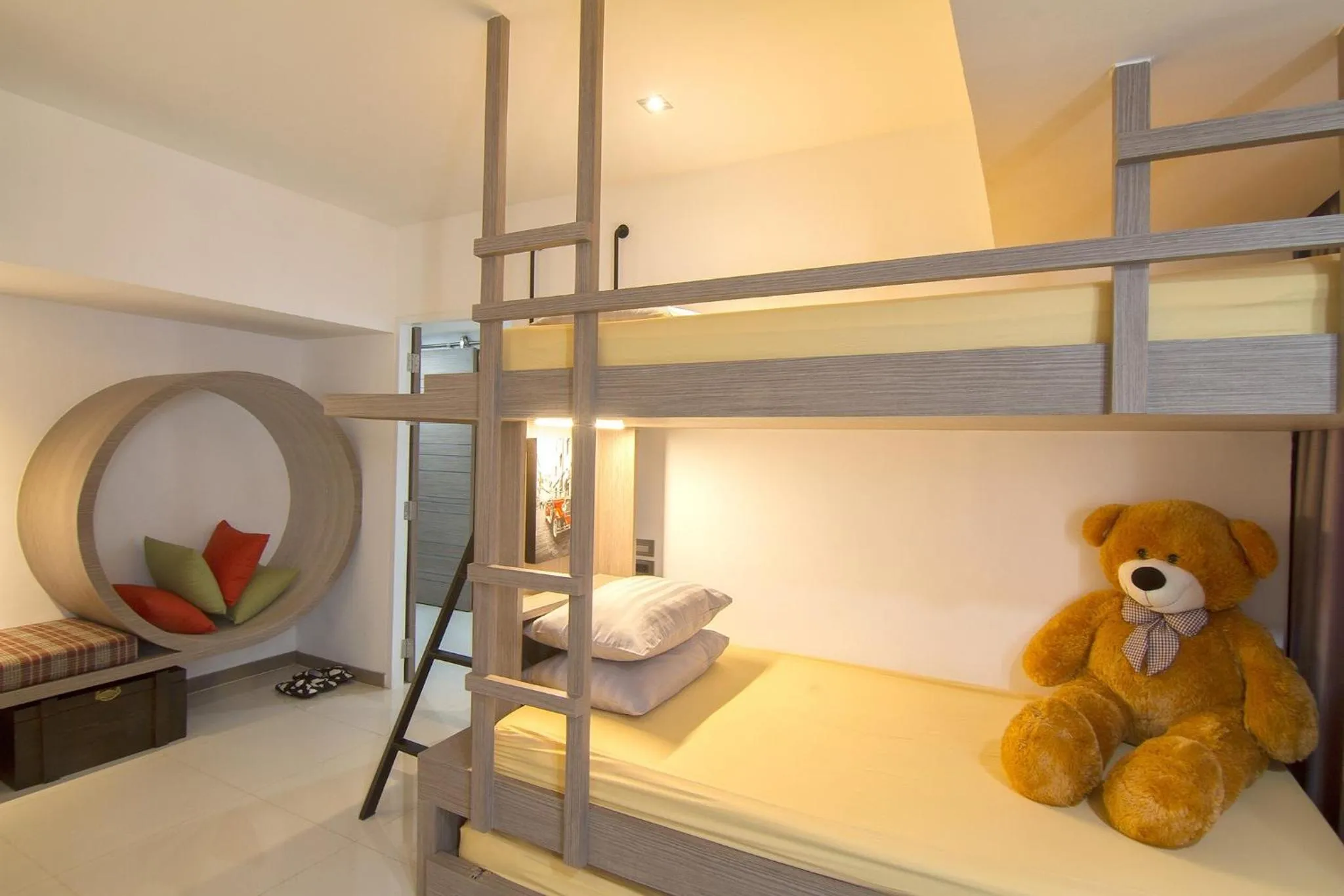 Bed in Bossotel Chiang Mai