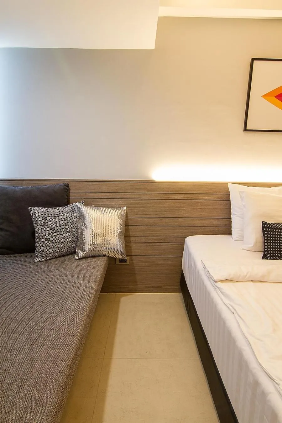 Bed in Bossotel Chiang Mai