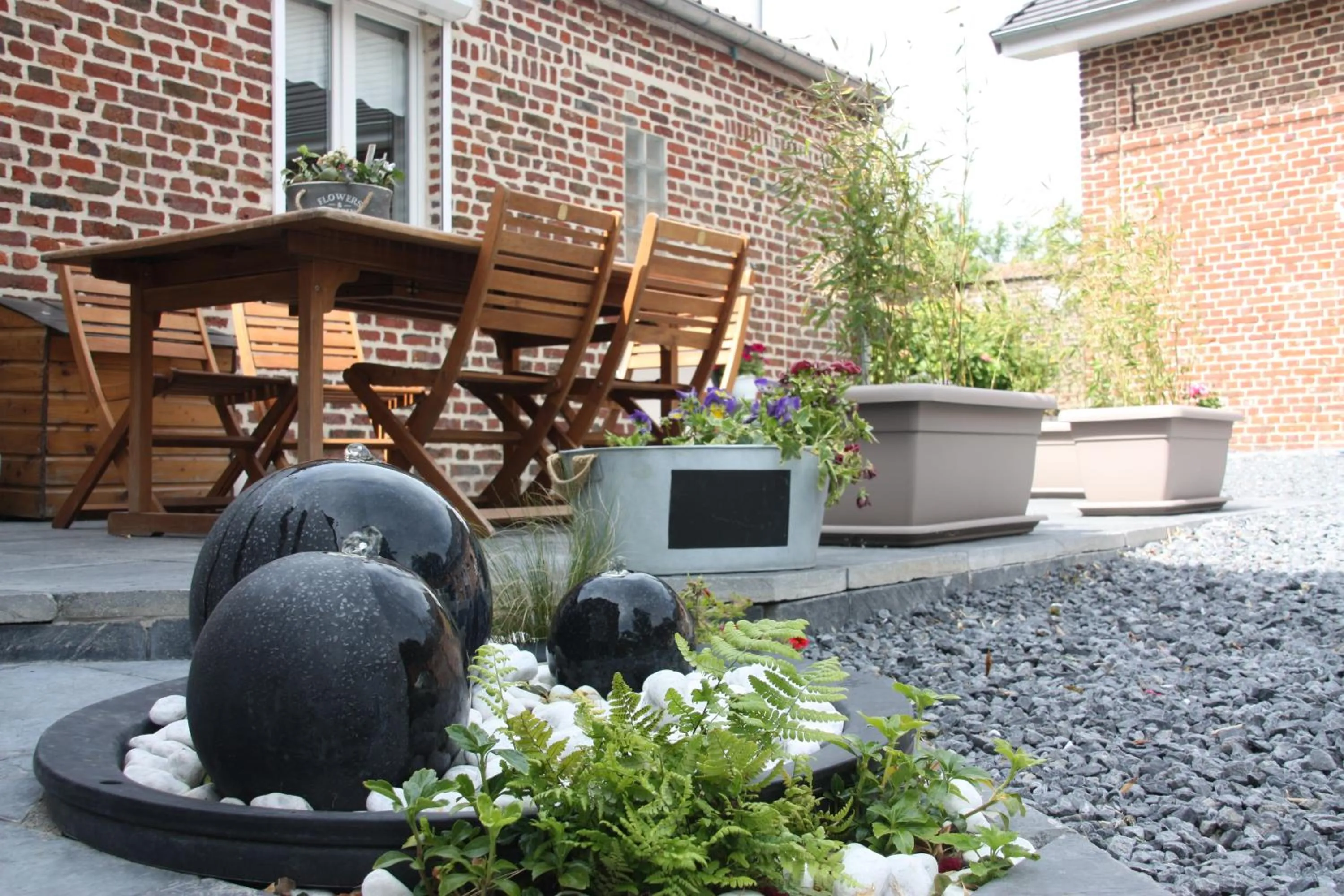 Balcony/Terrace in Comme un Rêve