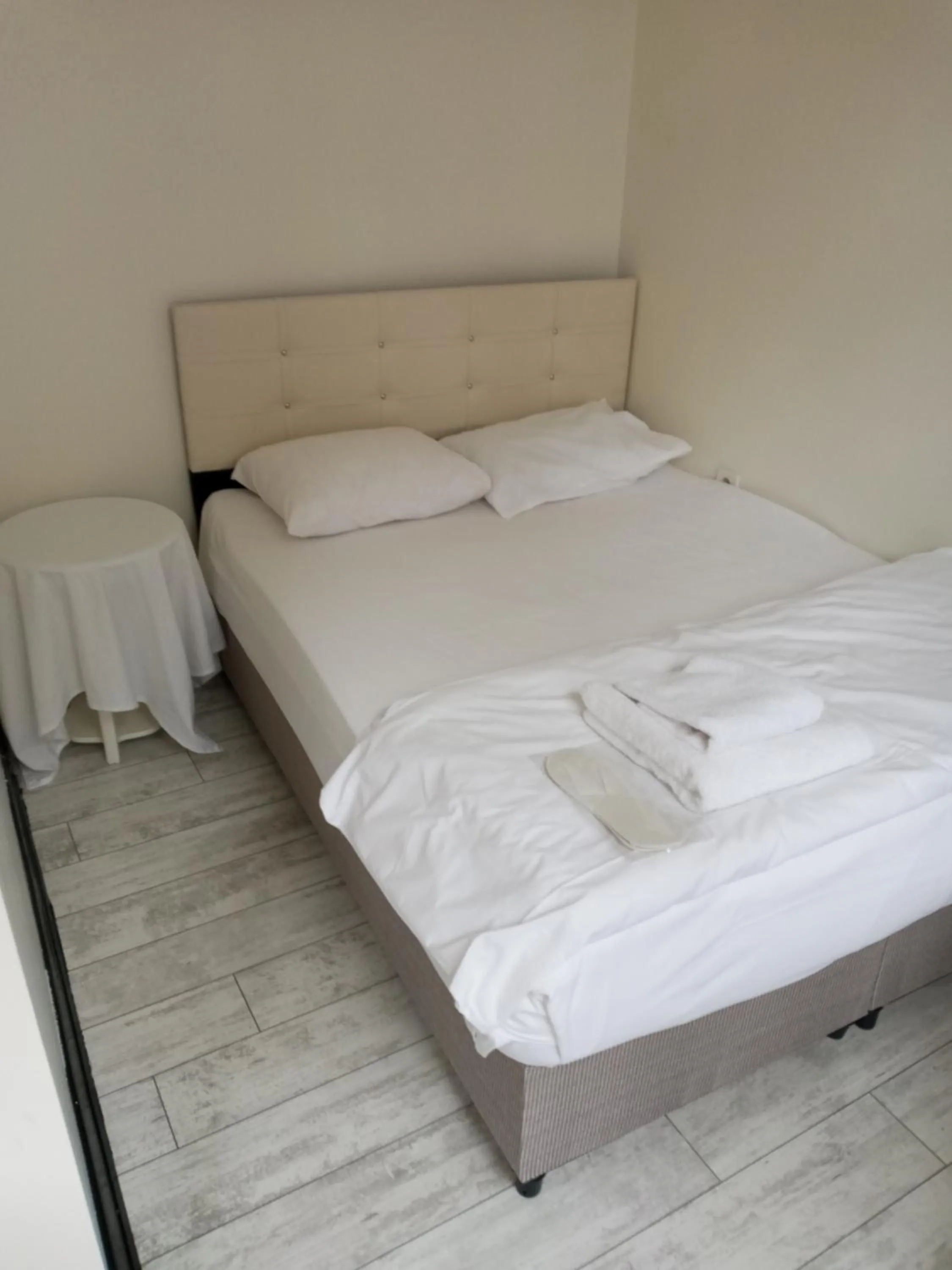 Bed in Taksim Sem House