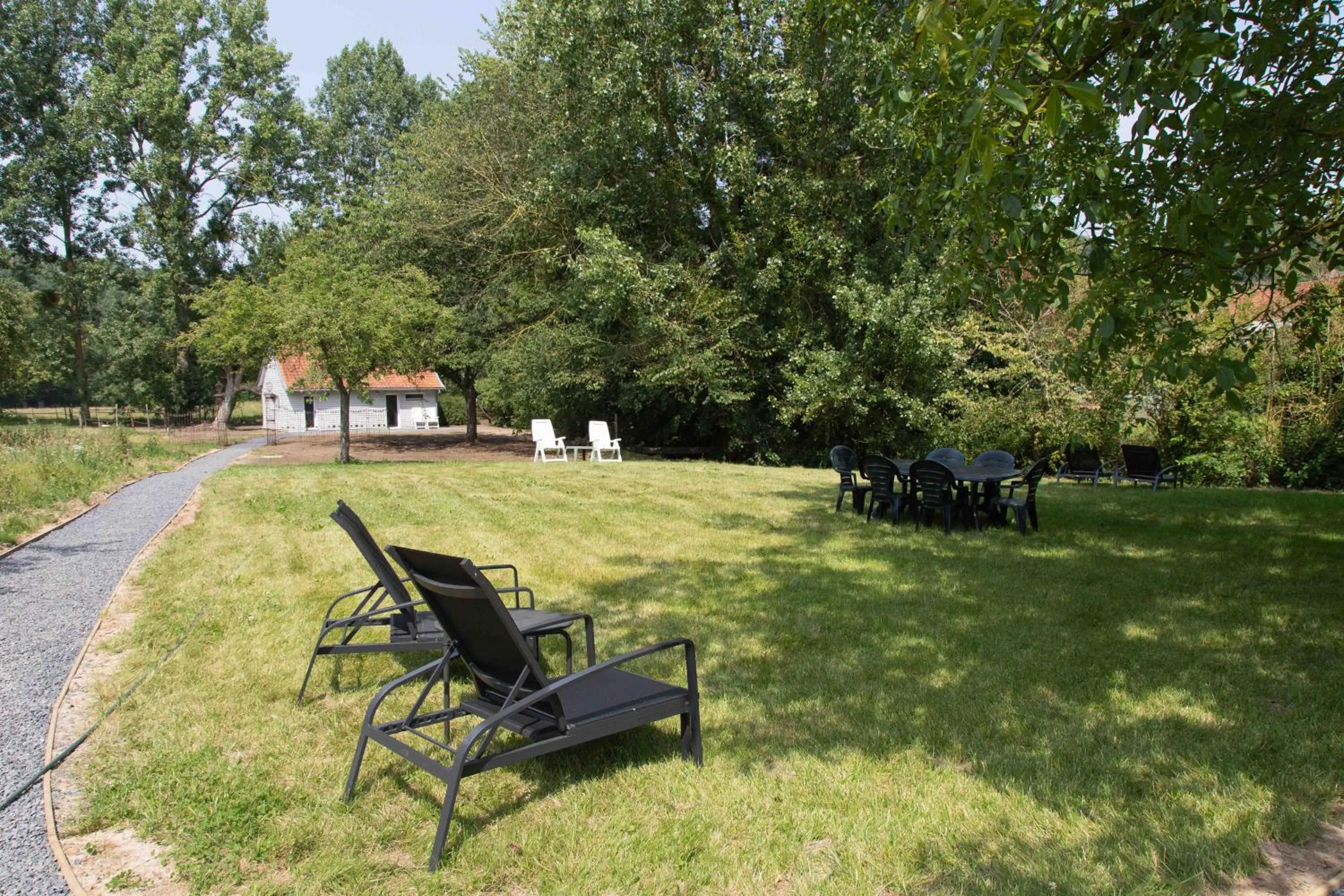 Property building in La Pomme Pétillante