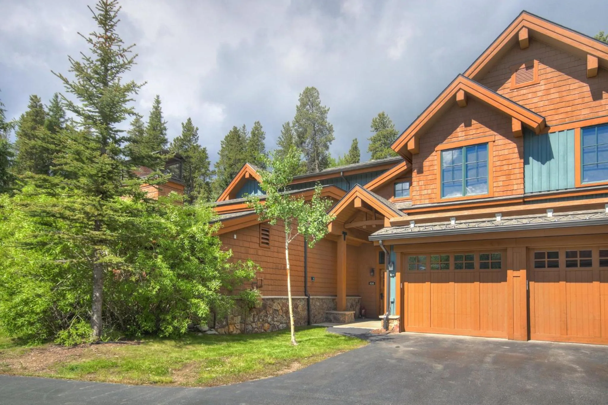 Photo of the whole room in Mountain Thunder Lodge, A Vail Resorts Property