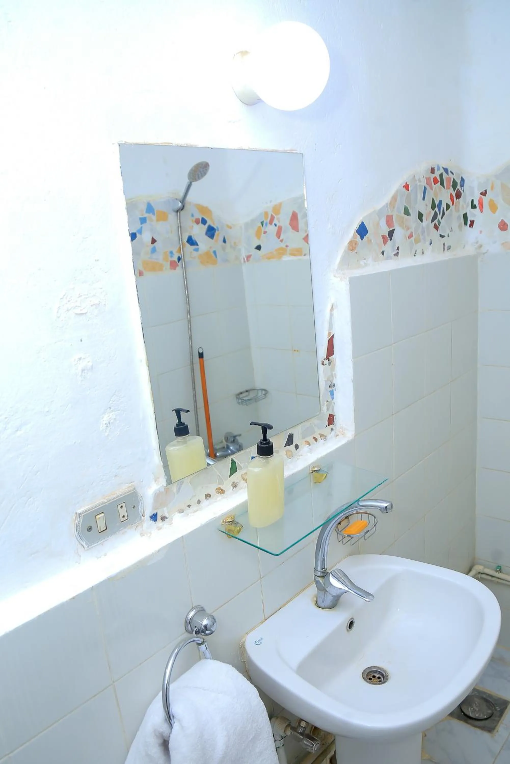 Shower in Nubian Palace Eco Lodge - A Nubian Home Since 1959