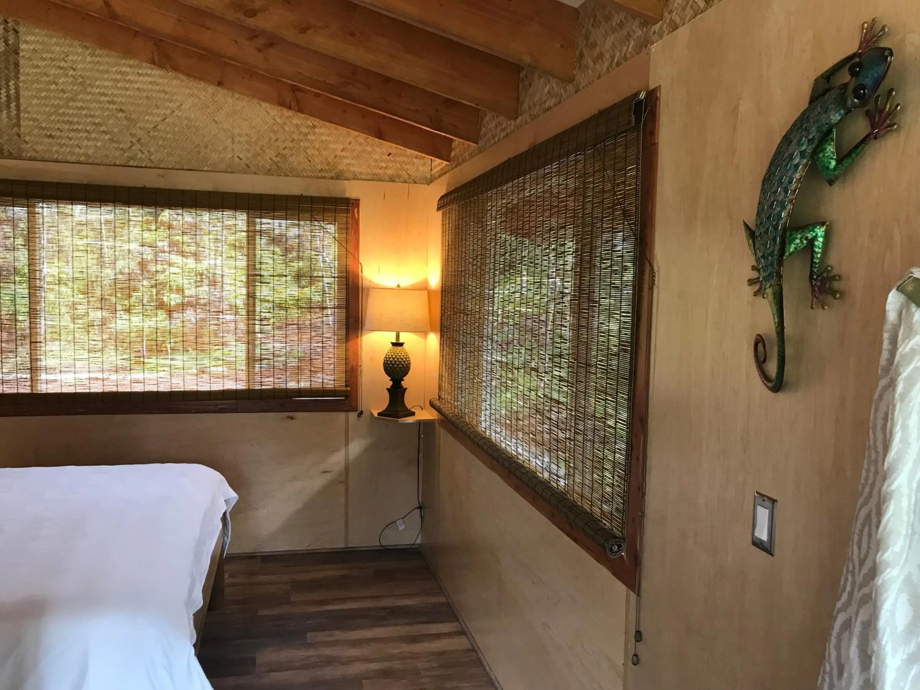 Bedroom, Bed in Volcano Eco Cabin & Eco Lodge