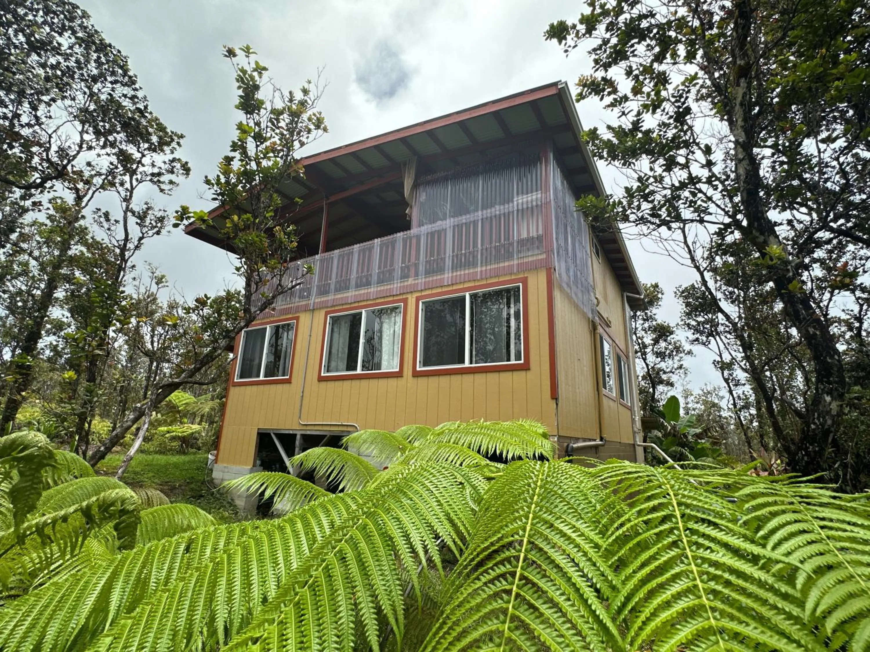 Property building in Volcano Eco Cabin & Eco Lodge