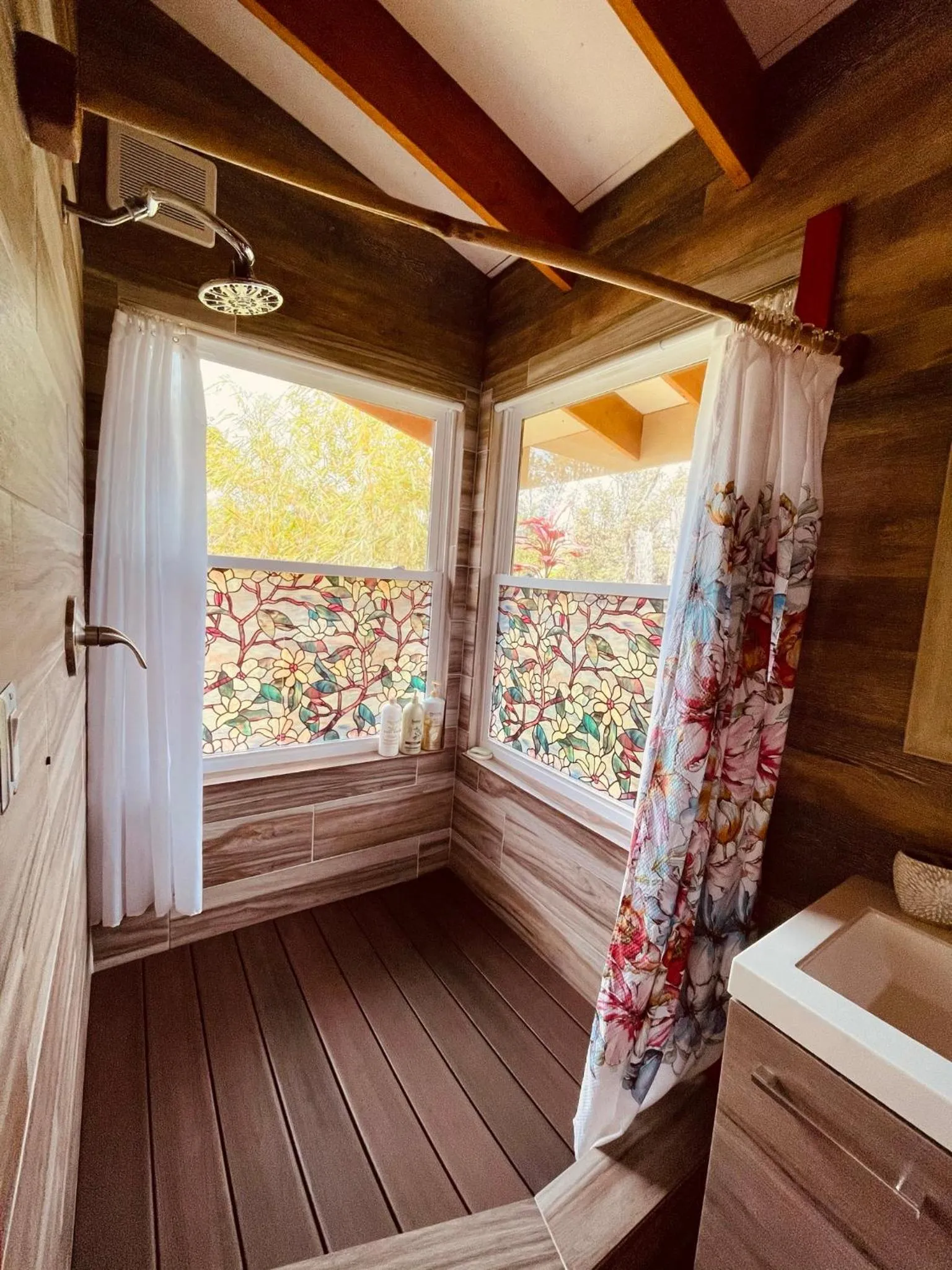 Bathroom in Volcano Eco Cabin & Eco Lodge