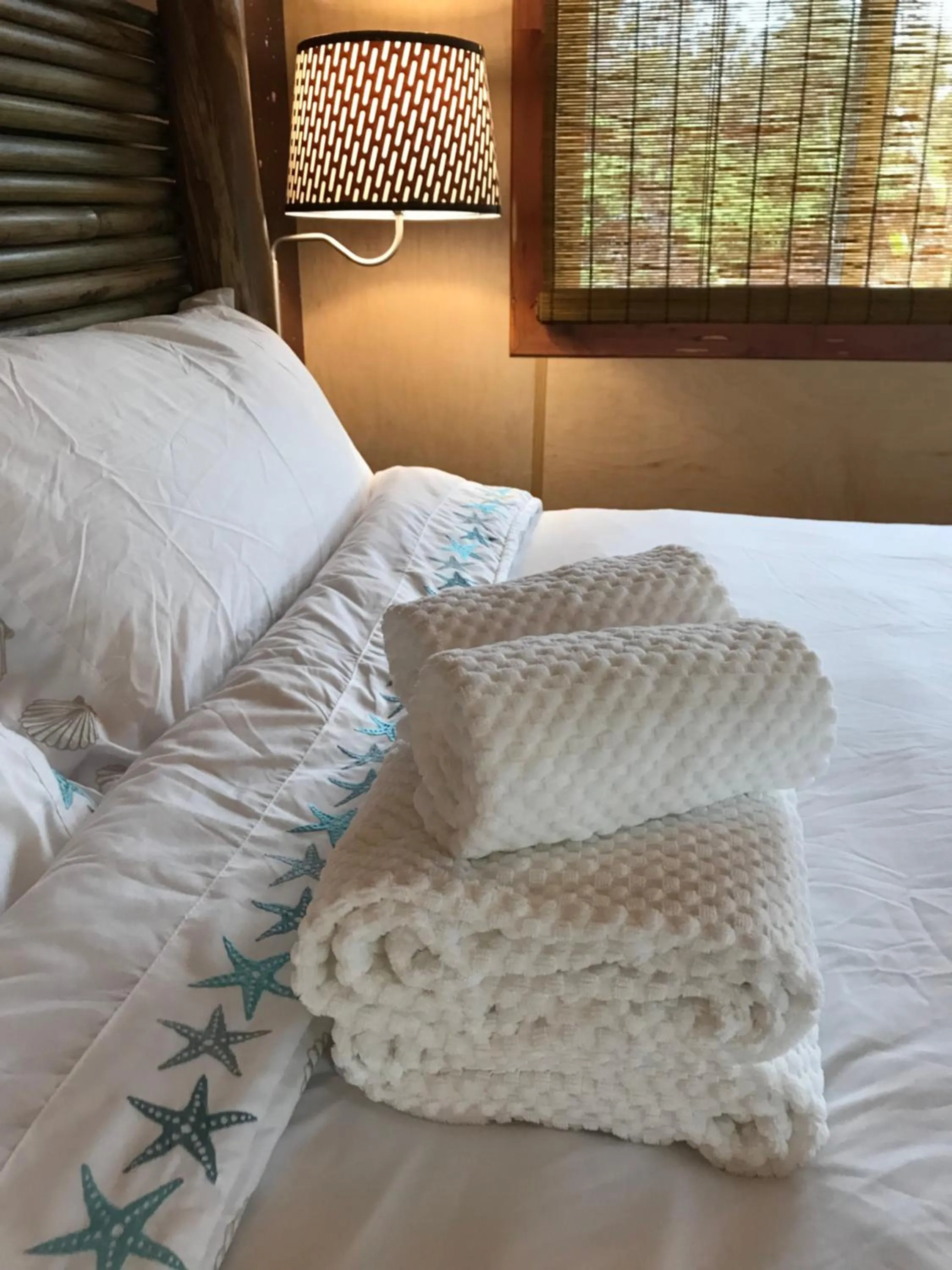 Bed in Volcano Eco Cabin & Eco Lodge