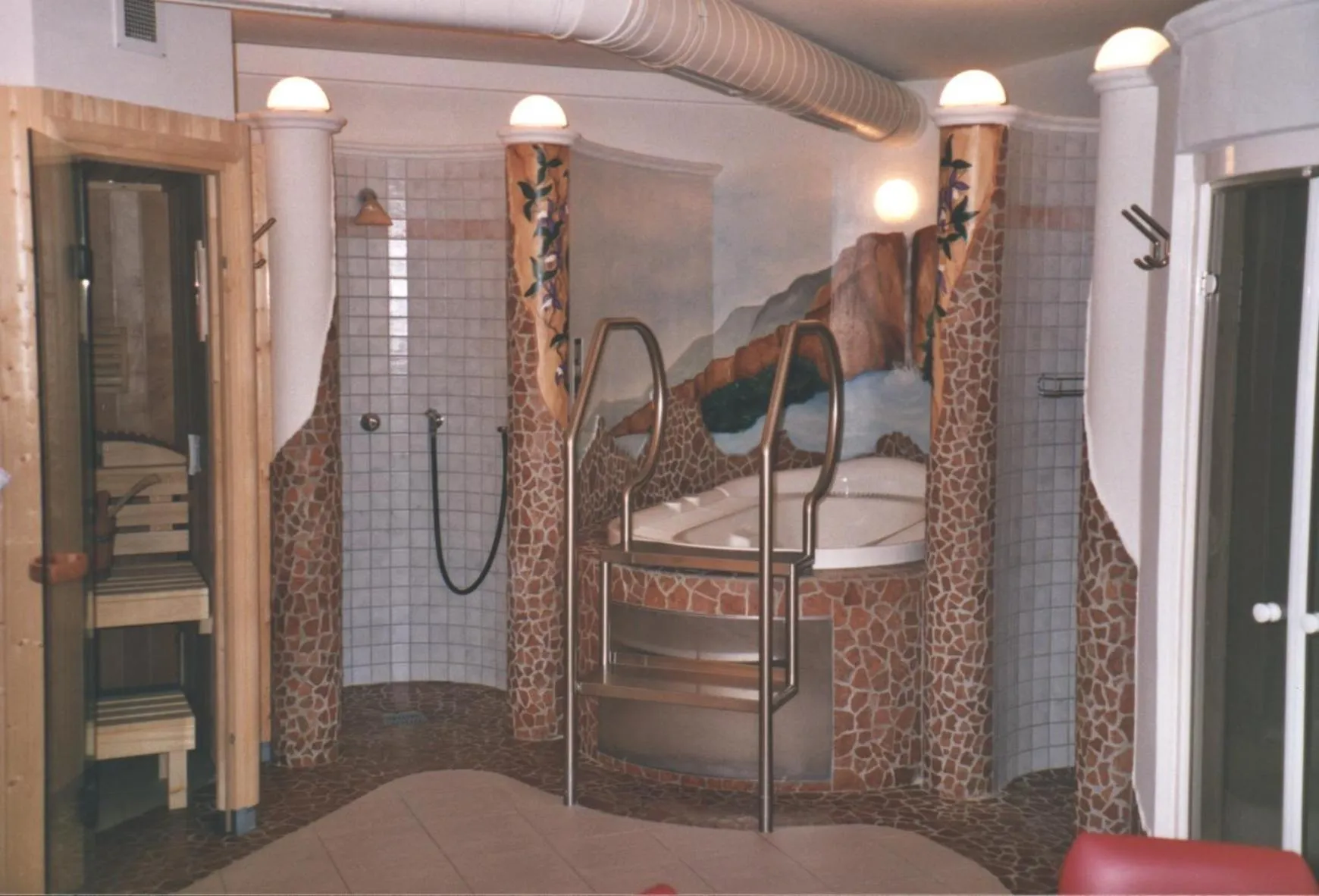 Sauna, Bed in Hotel Schloss Lerchenhof