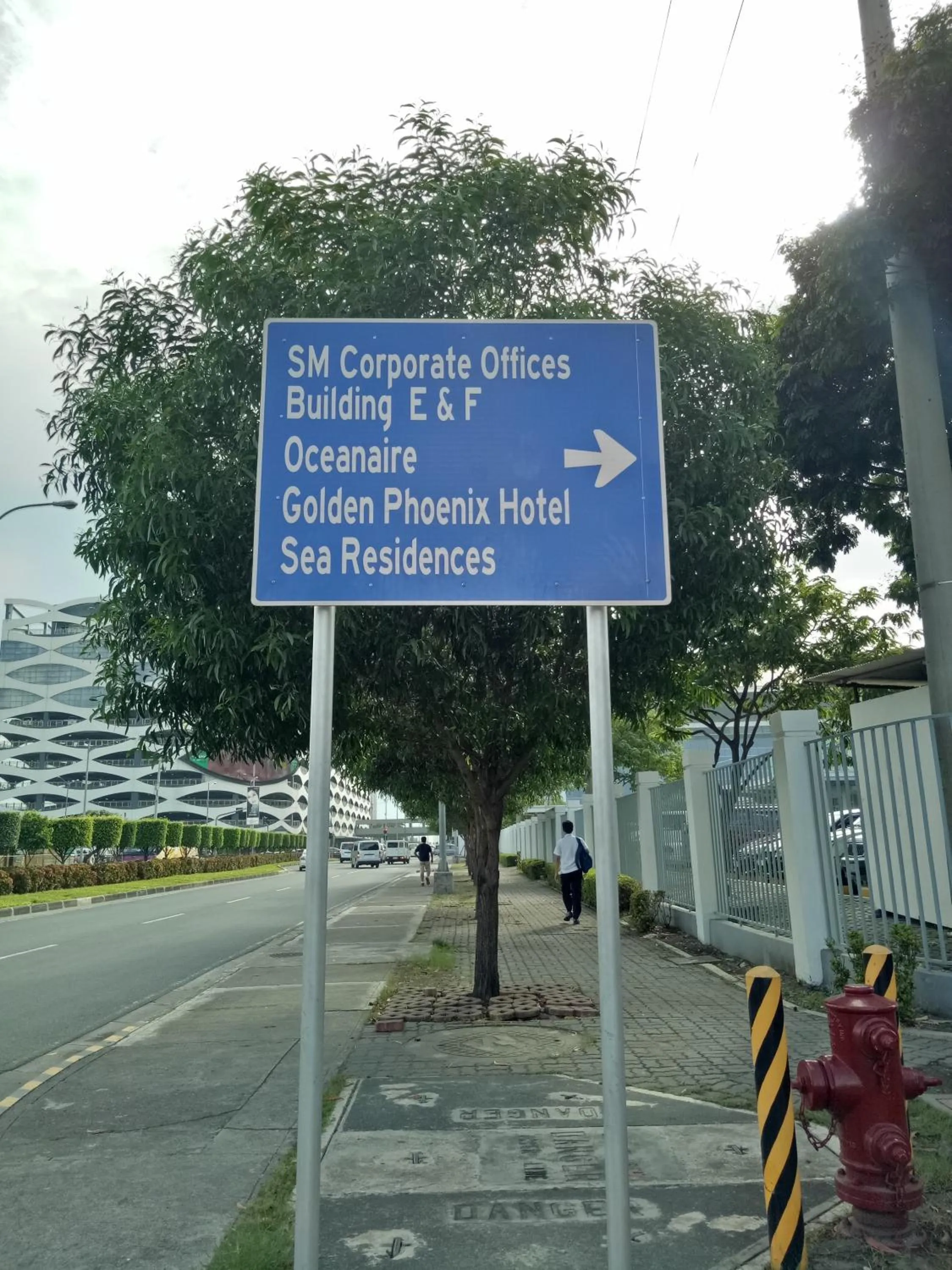 Chin's Place Sea Residences MOA