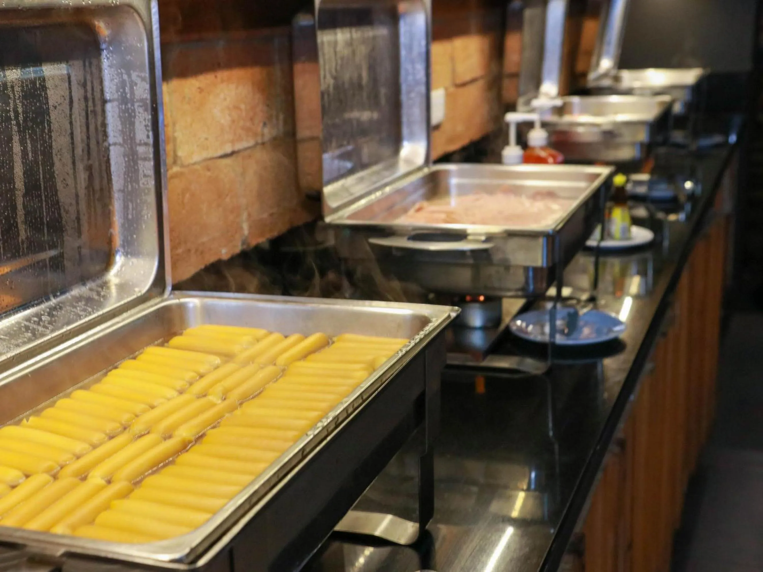 Restaurant/places to eat in DARA Hotel - SHA Plus