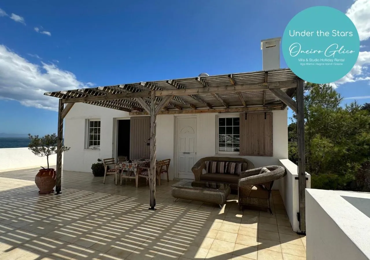 Property building in Oneiro glico