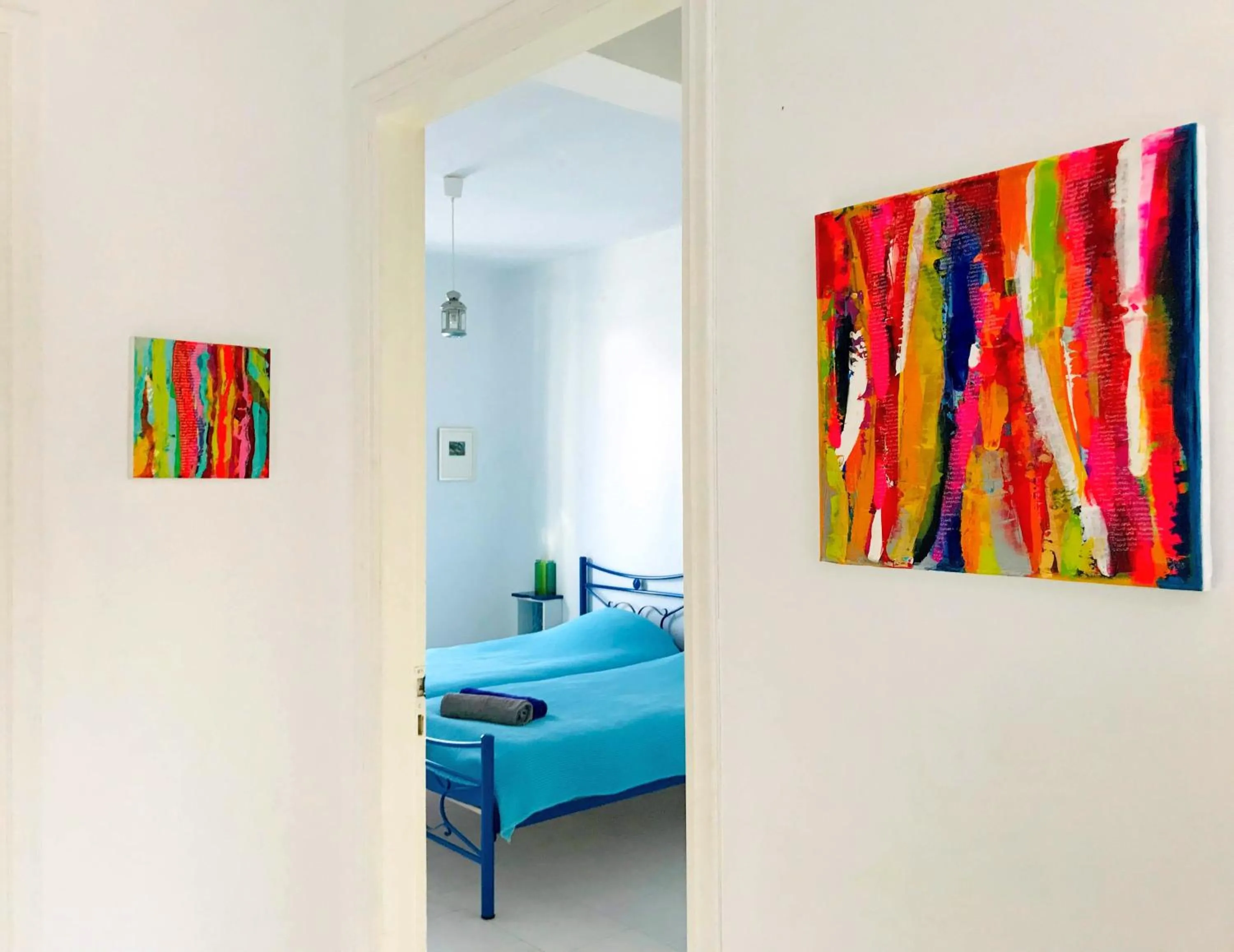 Bedroom, Bed in Oneiro glico