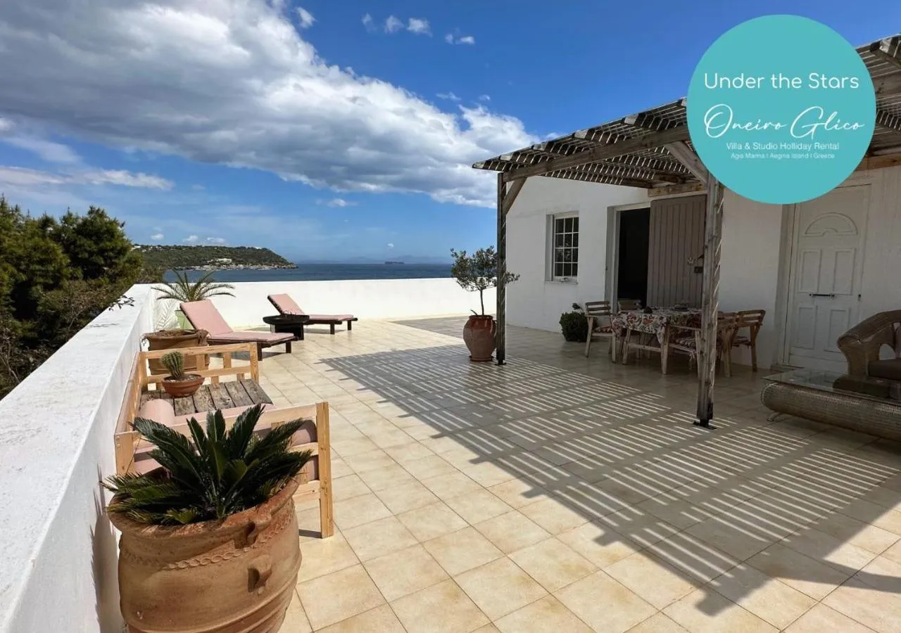 Balcony/Terrace in Oneiro glico